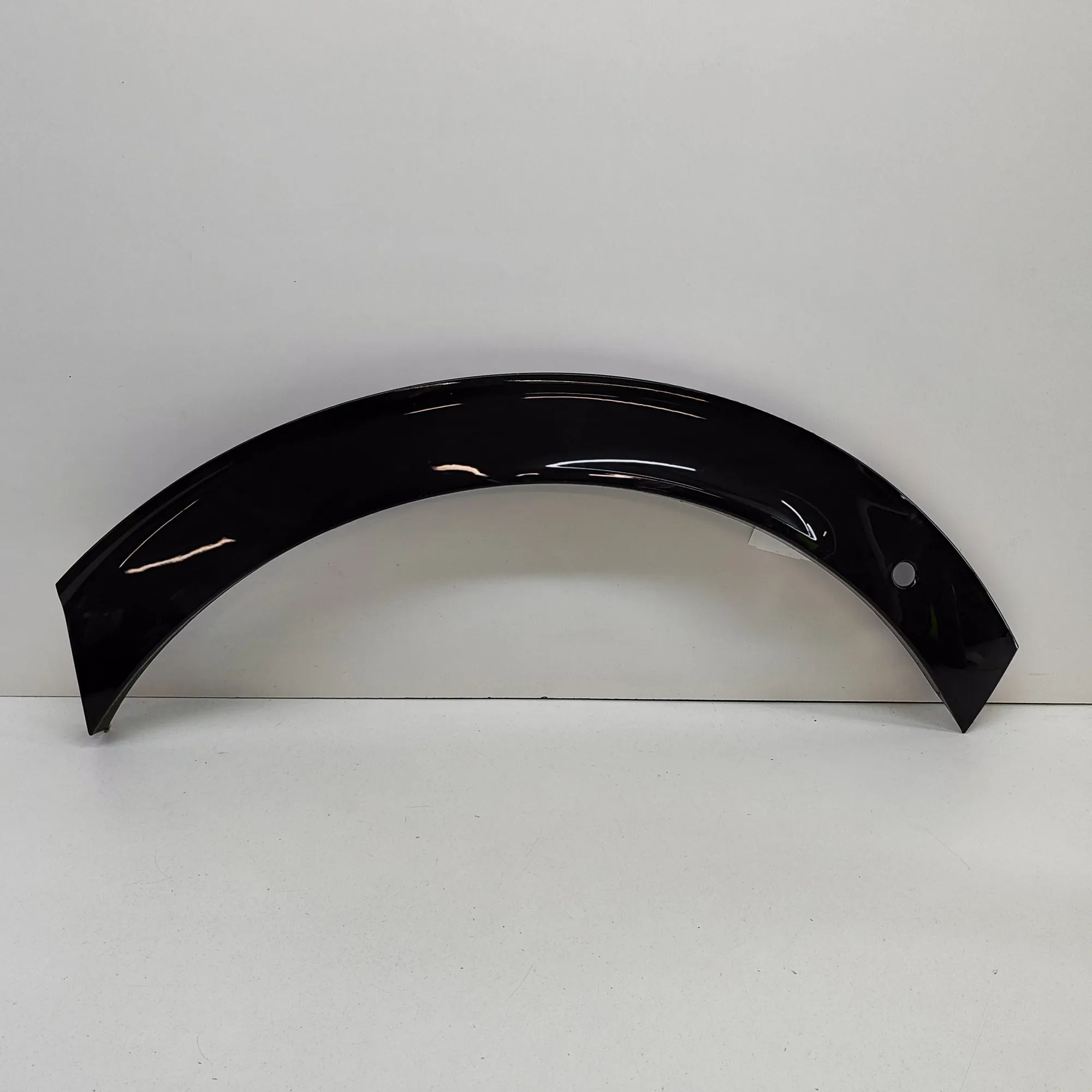 Kia EV6 Wheel arch trim — rear left Wheel arch trim — rear left — KIA EV6 (CV) (202...