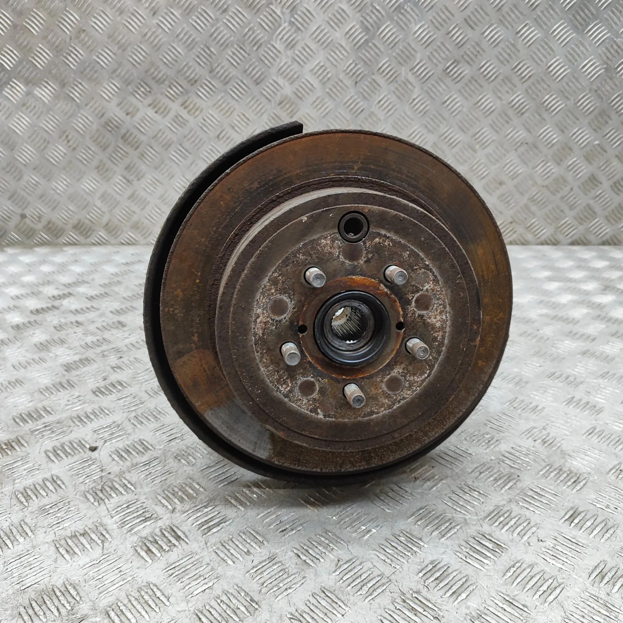 Toyota GT86 Rear Left Wheel Hub Spindle Rear Left Wheel Hub Spindle — TOYOTA GT (86 Cou...