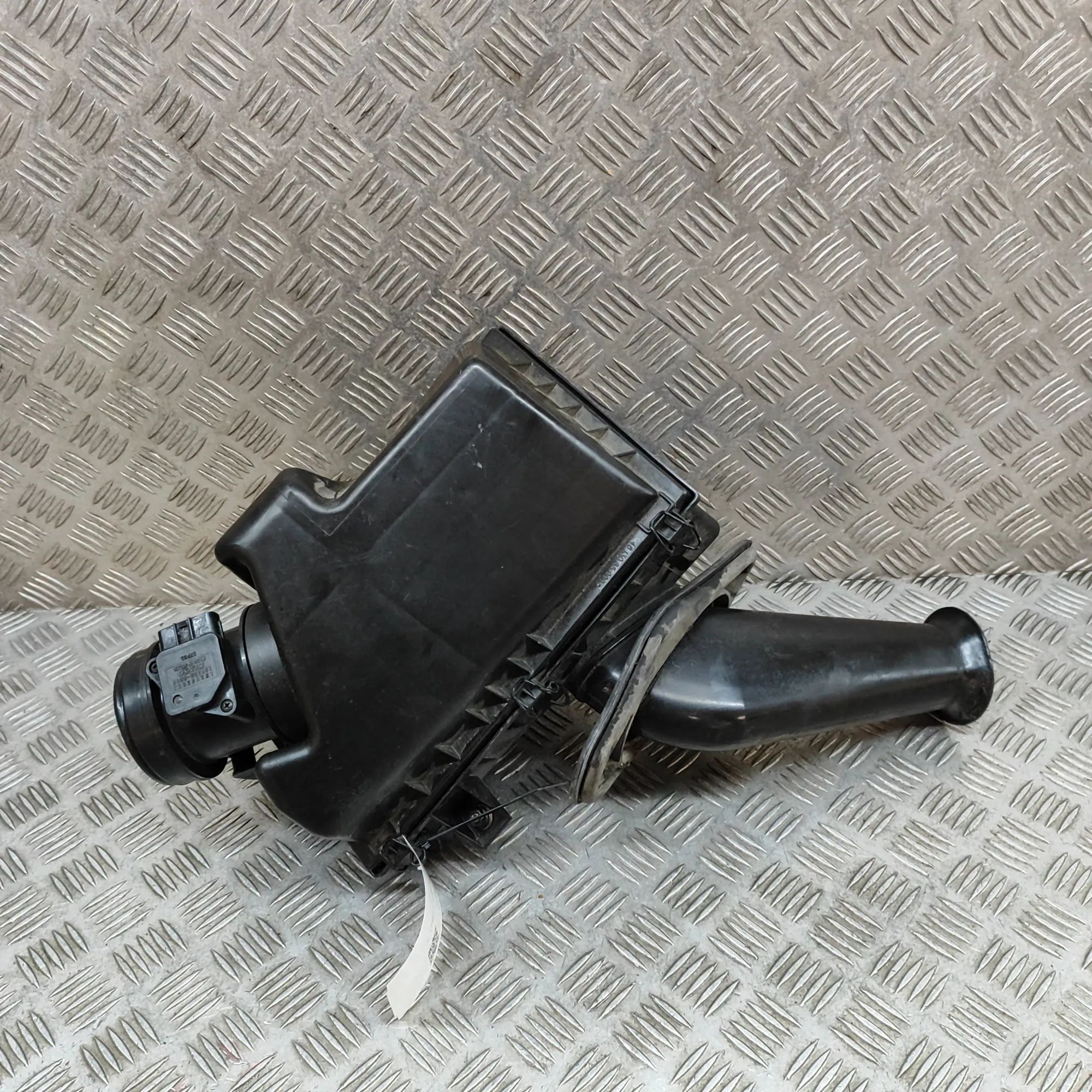 Jaguar XJ (X308) Воздухоочиститель  Air Filter Box — JAGUAR XJ (X308) (1996-2003) —...