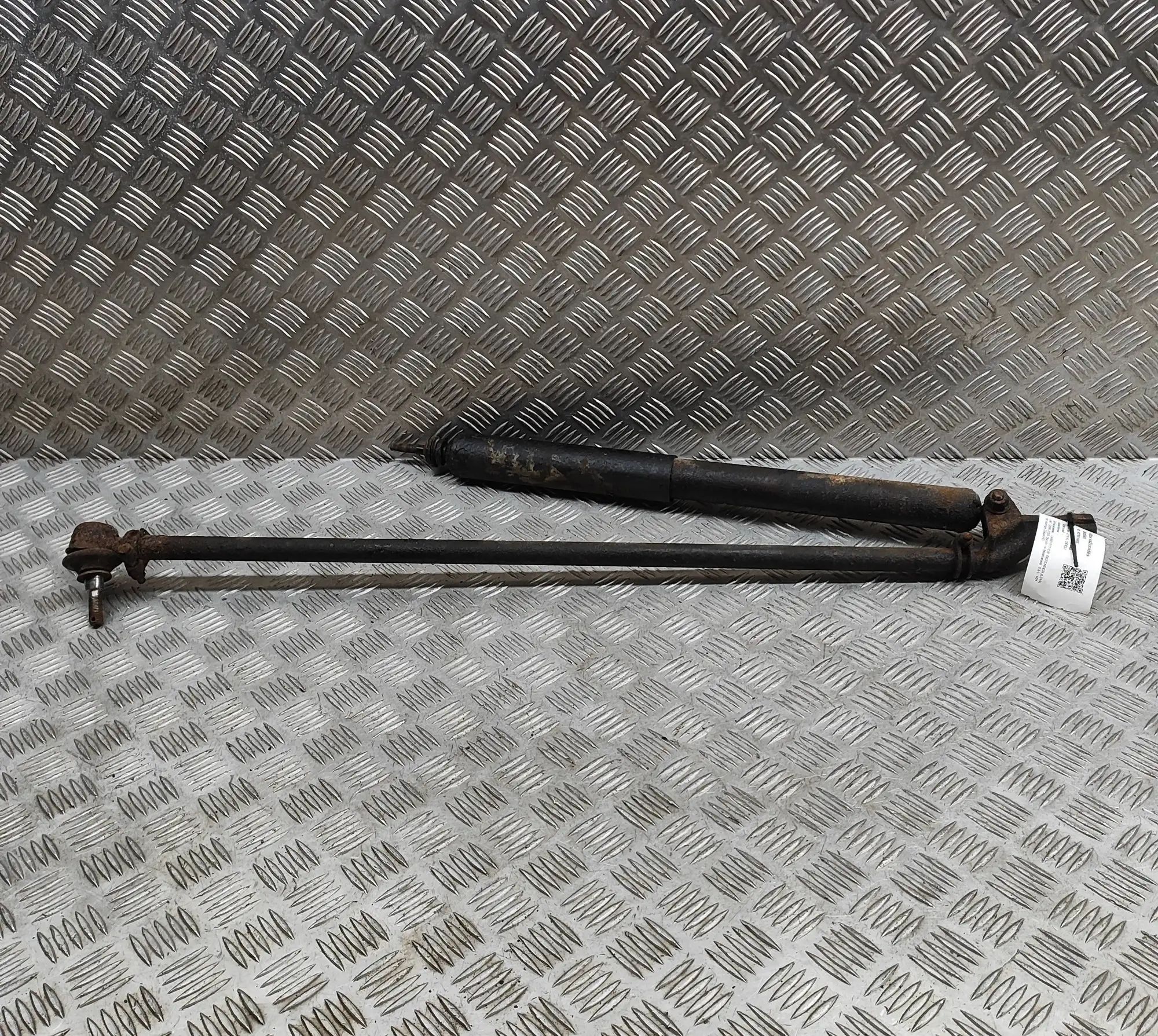 Land Rover Defender Steering tie rod Steering tie rod — LAND ROVER DEFENDER (L315) (...