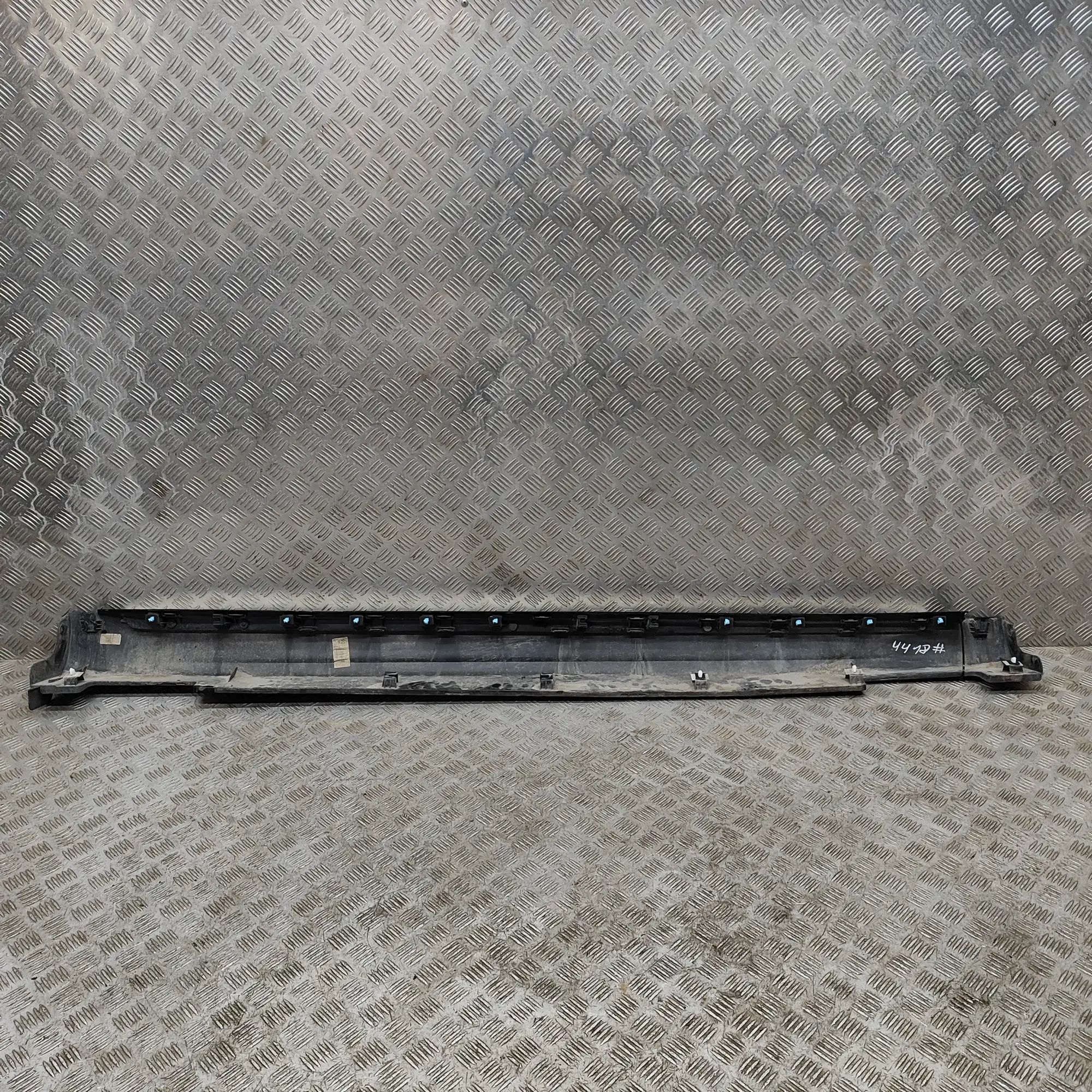 Kia Soul Left Side Plastic Sideskirt Cover Left Side Plastic Sideskirt Cover — KIA SOUL (I...