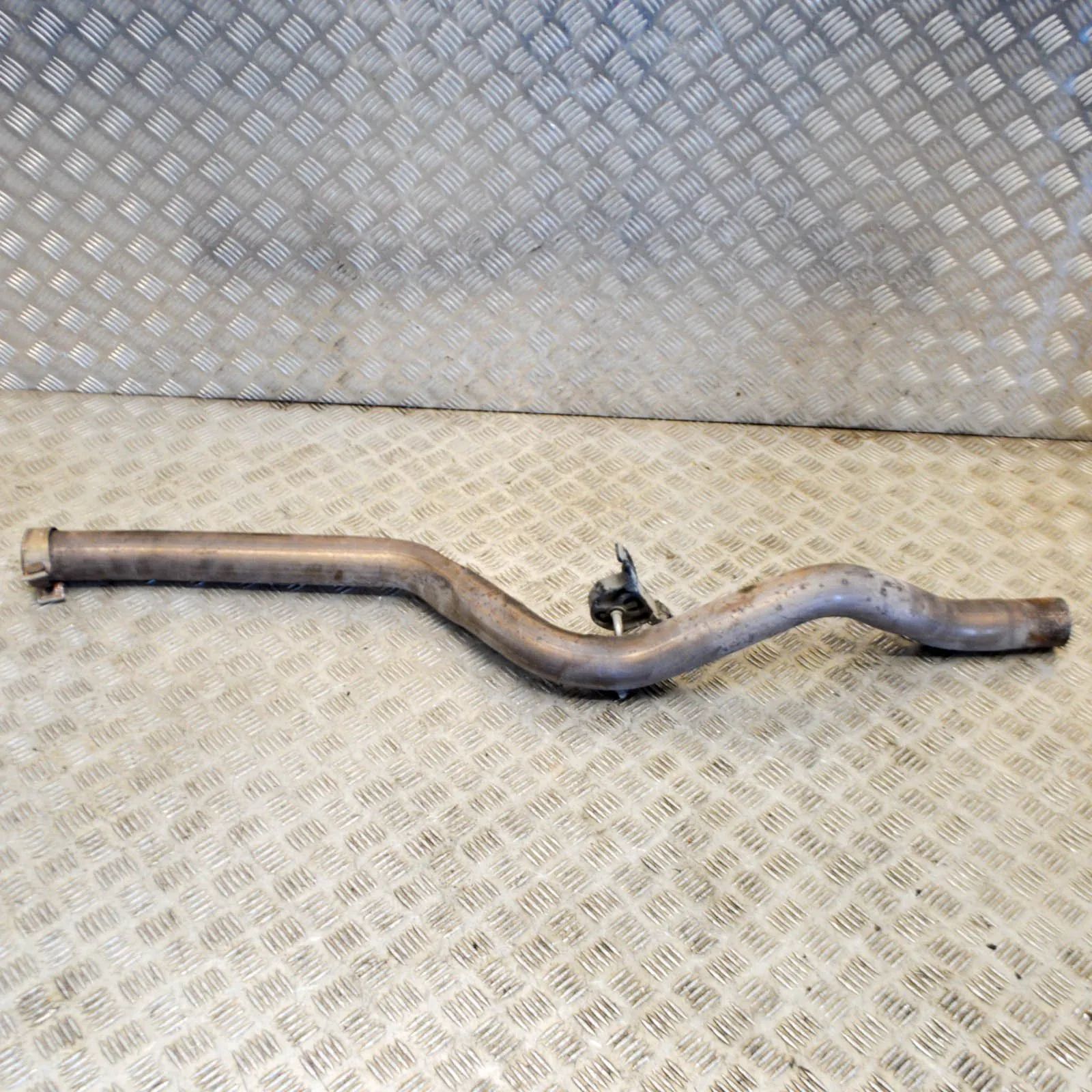Maserati GranTurismo / GranCabrio Other Body Parts Other Body Parts — MASERATI GRAN (TURISMO) (200...