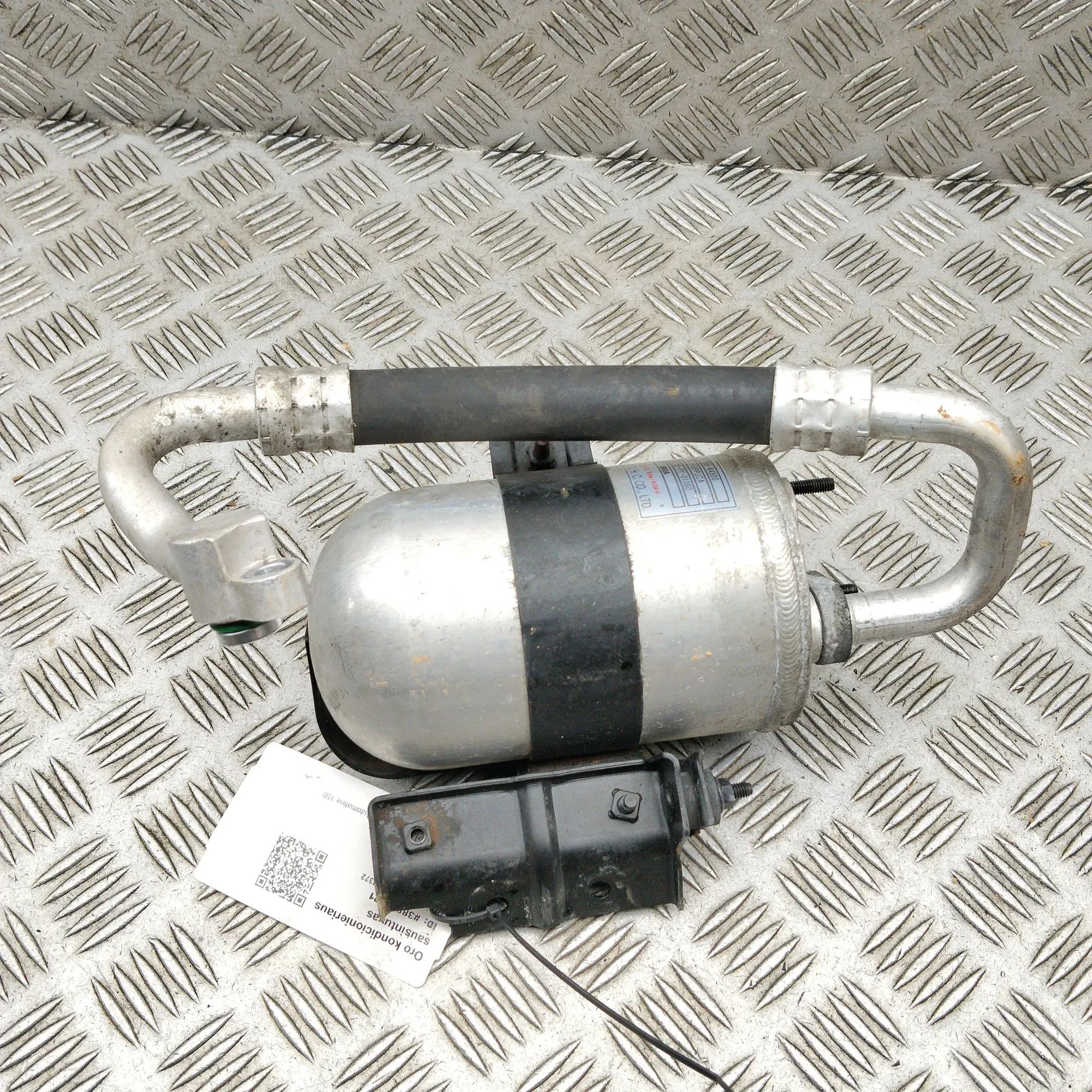 Kia Niro Air-conditioning receiver-drier Air-conditioning receiver-drier — KIA NIRO (201...
