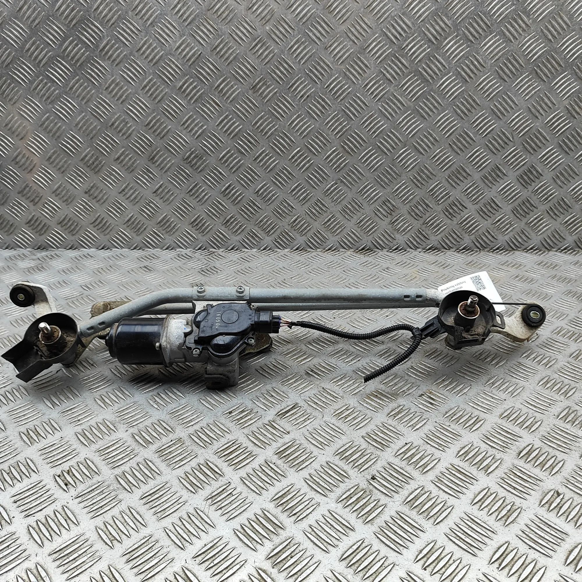 Mitsubishi L200 Front Windshield Wiper Mechanism Front Windshield Wiper Mechanism — MITSUBISHI L...