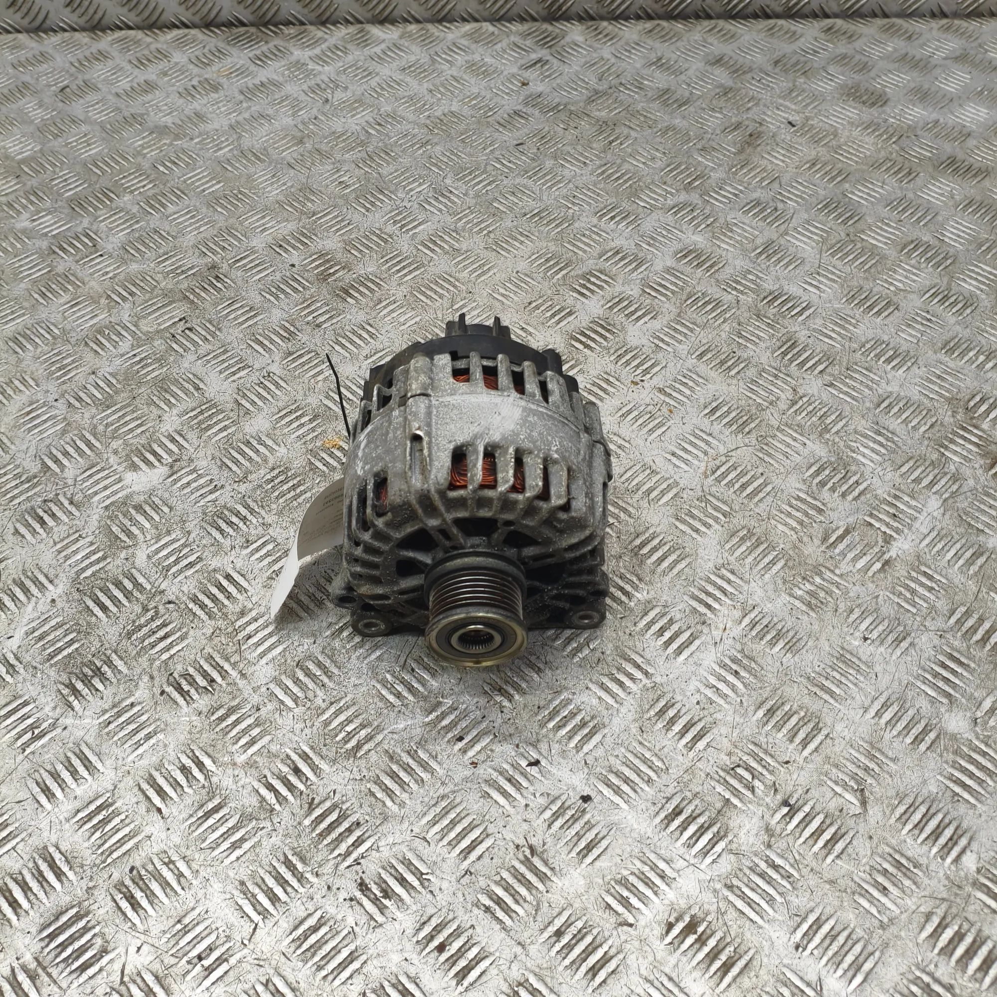 Audi Q5 (8R) Alternator Alternator — AUDI Q5 (8R) (2008-2017) — 03G9030...