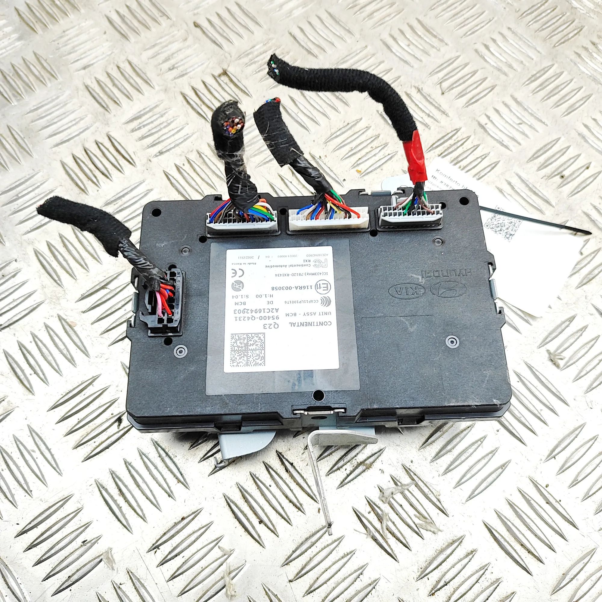 Kia Niro Comfort Control Unit Comfort Control Unit — KIA NIRO (2016-...) — 95...