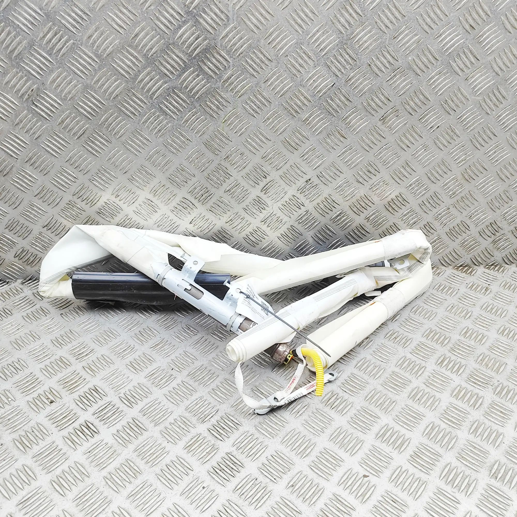 Hyundai Santa Fe Right Side Roof Safety Curtain SRS