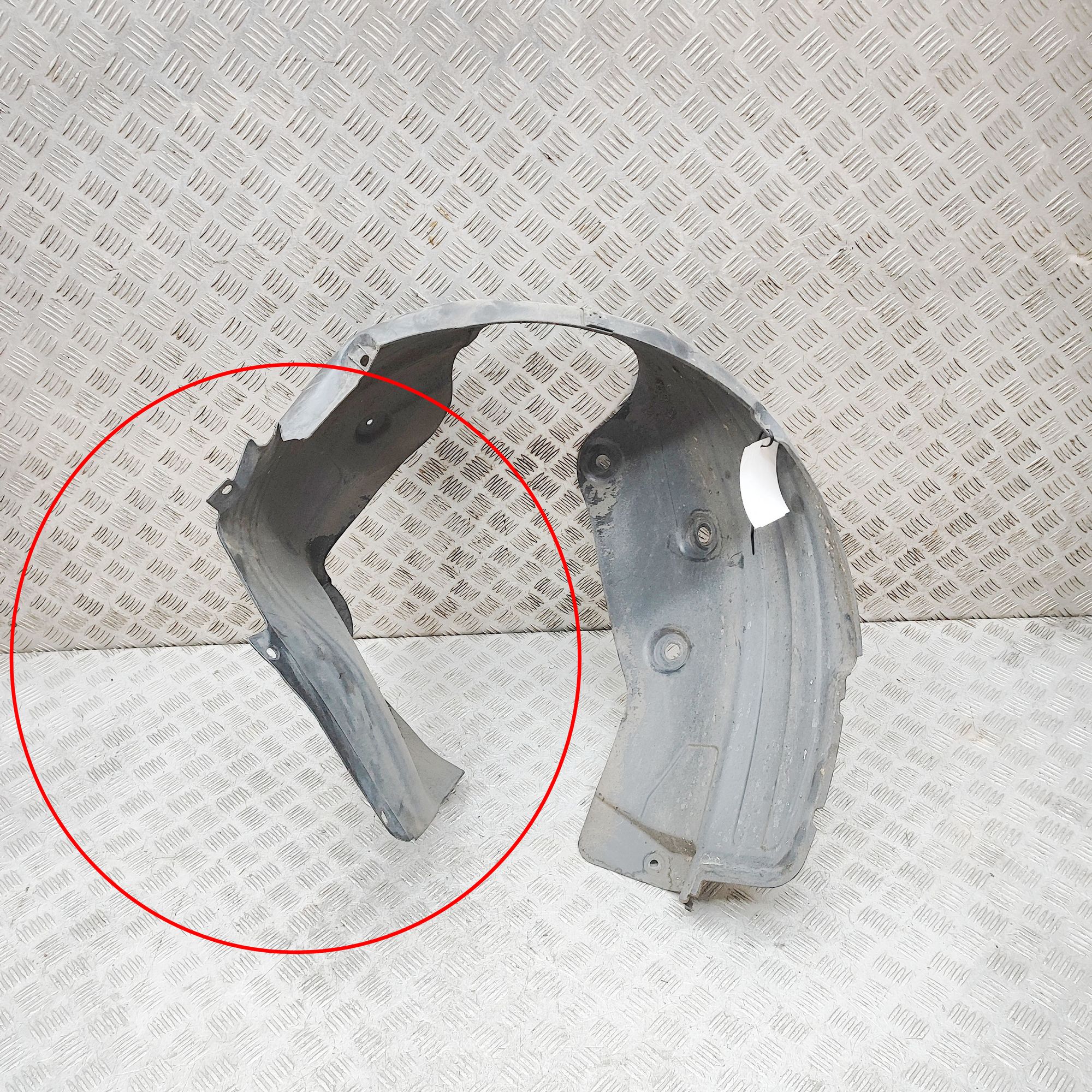 Hyundai Santa Fe Front Left Arch Liner