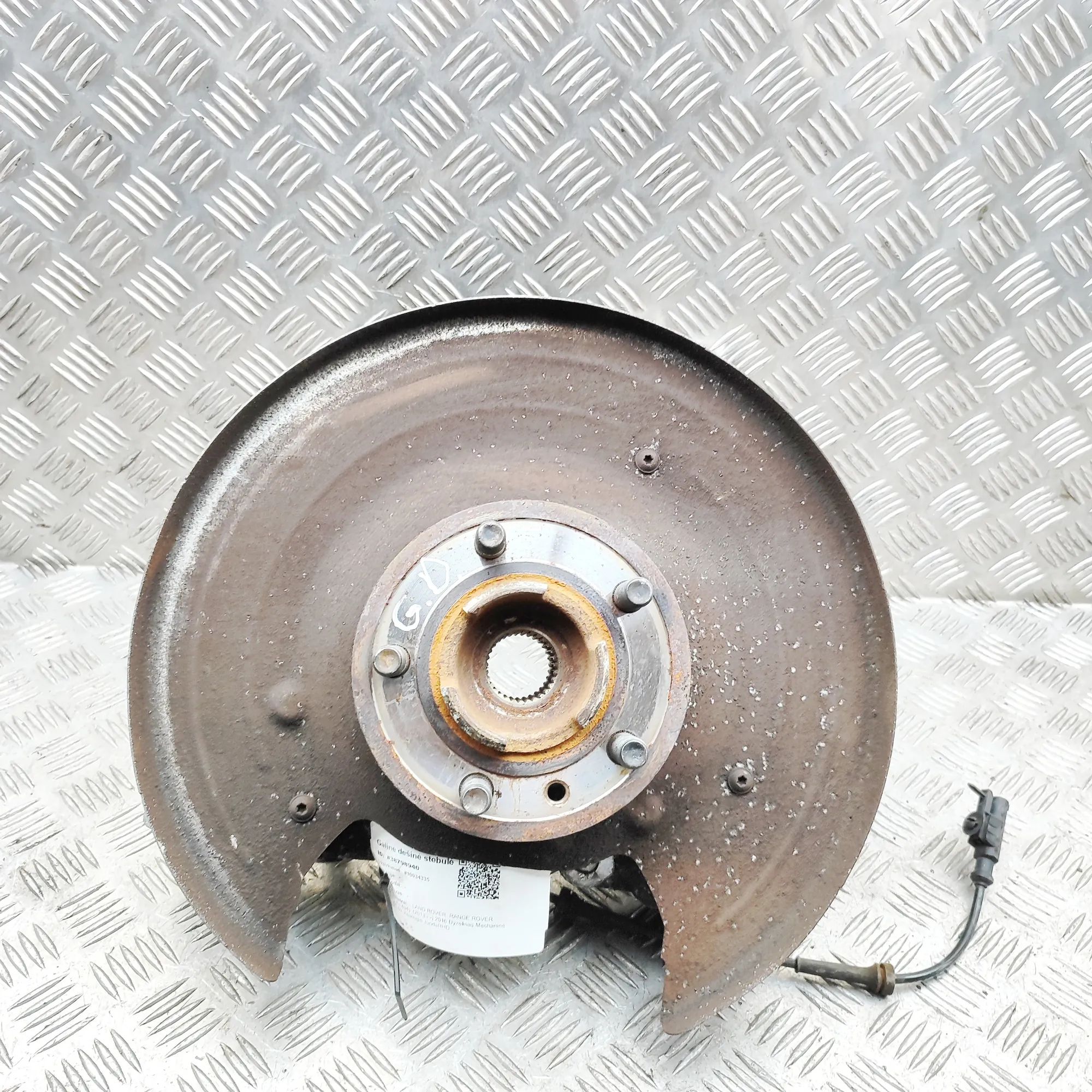 Land Rover Range Rover Sport (L494) Rear Right Wheel Hub Rear Right Wheel Hub — LAND ROVER RANGE ROVER S...