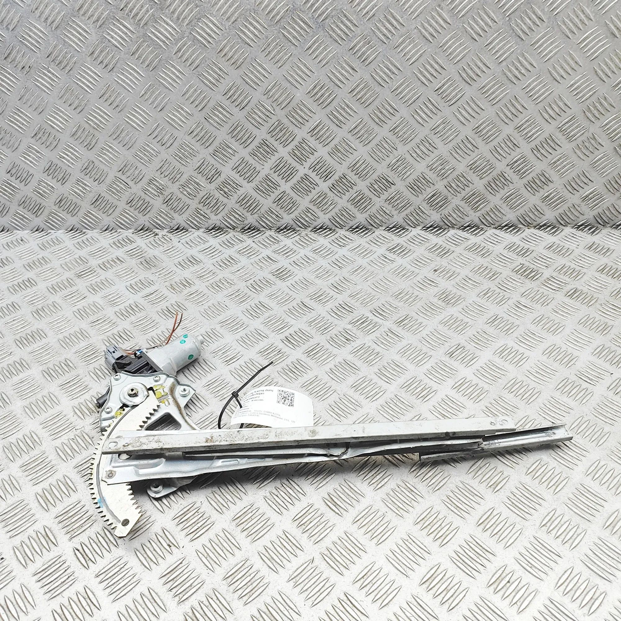 Isuzu D-Max Front Left Door Window Regulator Front Left Door Window Regulator — ISUZU D-MAX ...