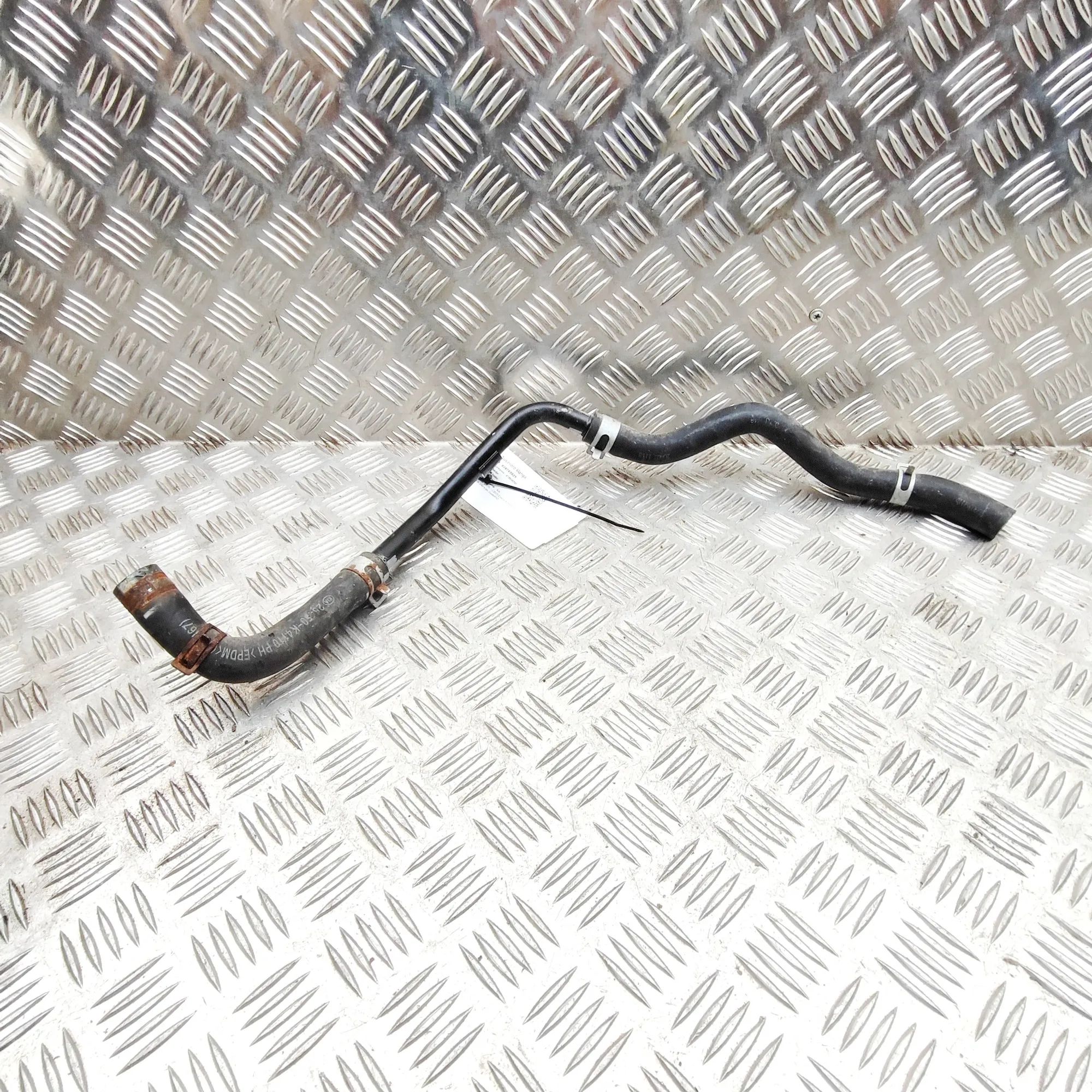 Kia Niro Шланг системы охлаждения Coolant hose — KIA NIRO (2016-...) — 25415-Q400...