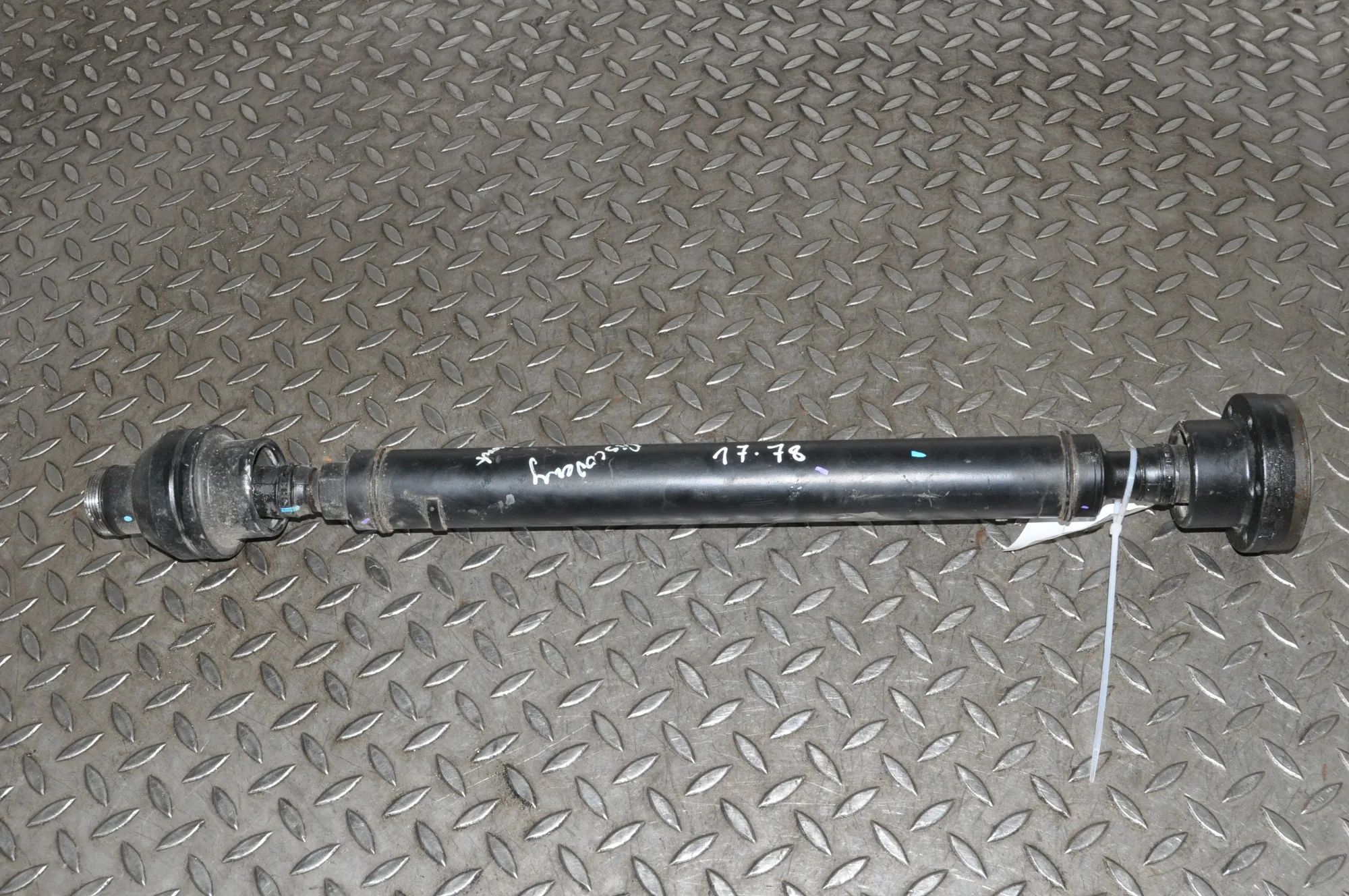 Land Rover Discovery Gearbox Short Propshaft Gearbox Short Propshaft — LAND ROVER DISCOVERY ...