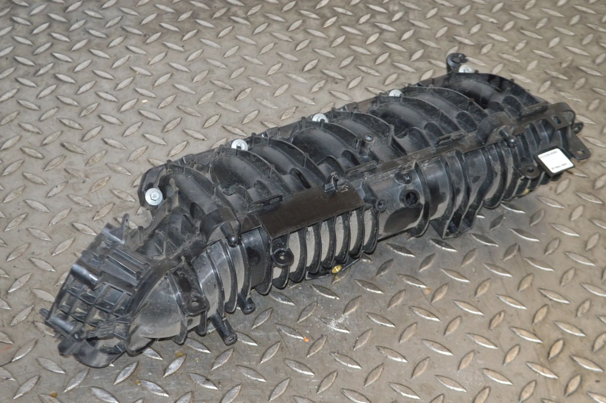 Land Rover Discovery Sport впускной коллектор Intake Manifold — LAND ROVER DISCOVERY SPORT (L...