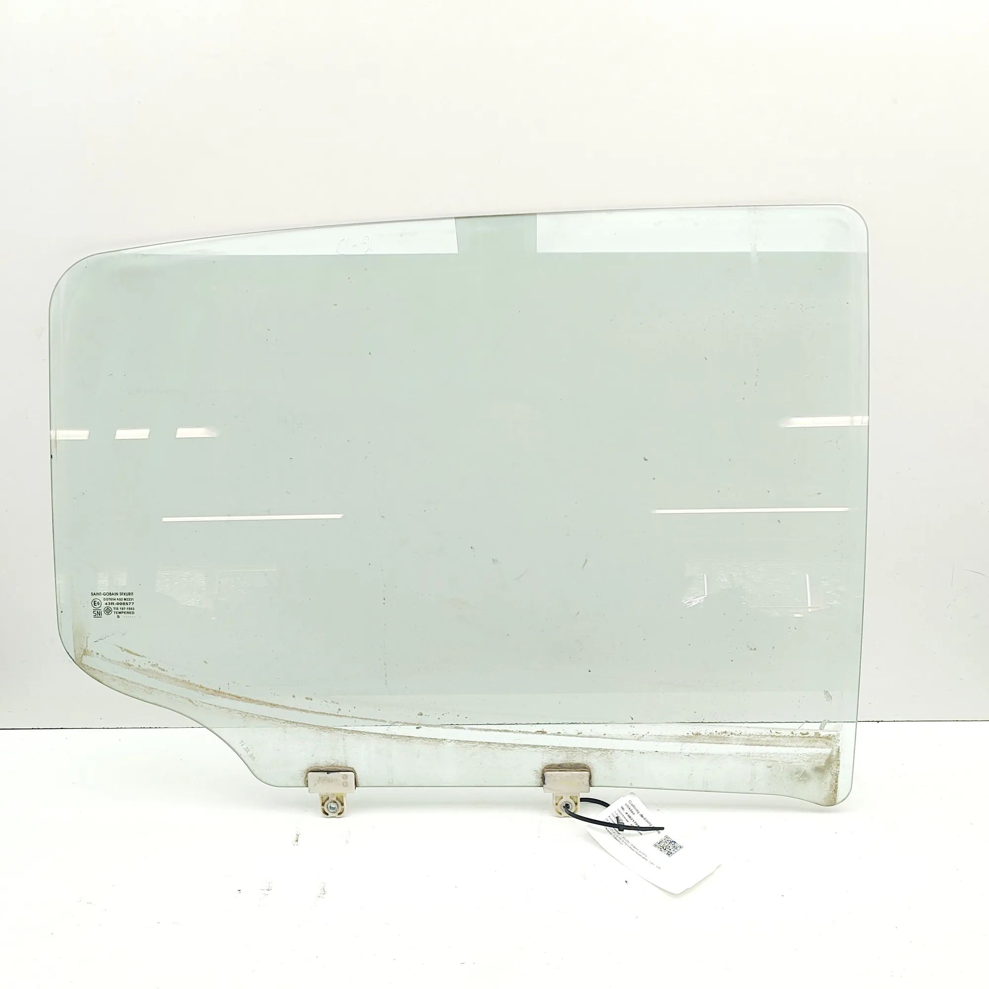 Isuzu D-Max Right rear door window Right rear door window — ISUZU D-MAX (II TFR, T...