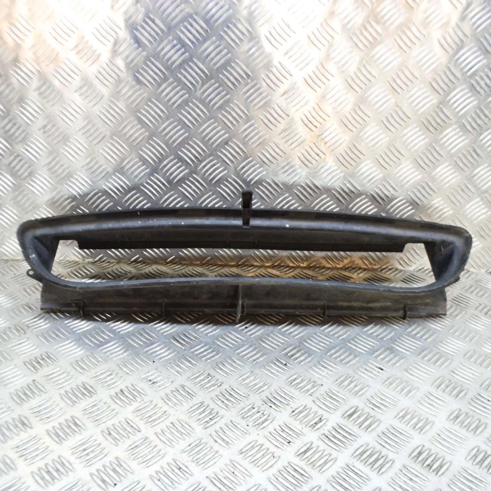 Porsche 911 (997) Radiator Air Intake Channel Radiator Air Intake Channel — PORSCHE 911 (Cabr...