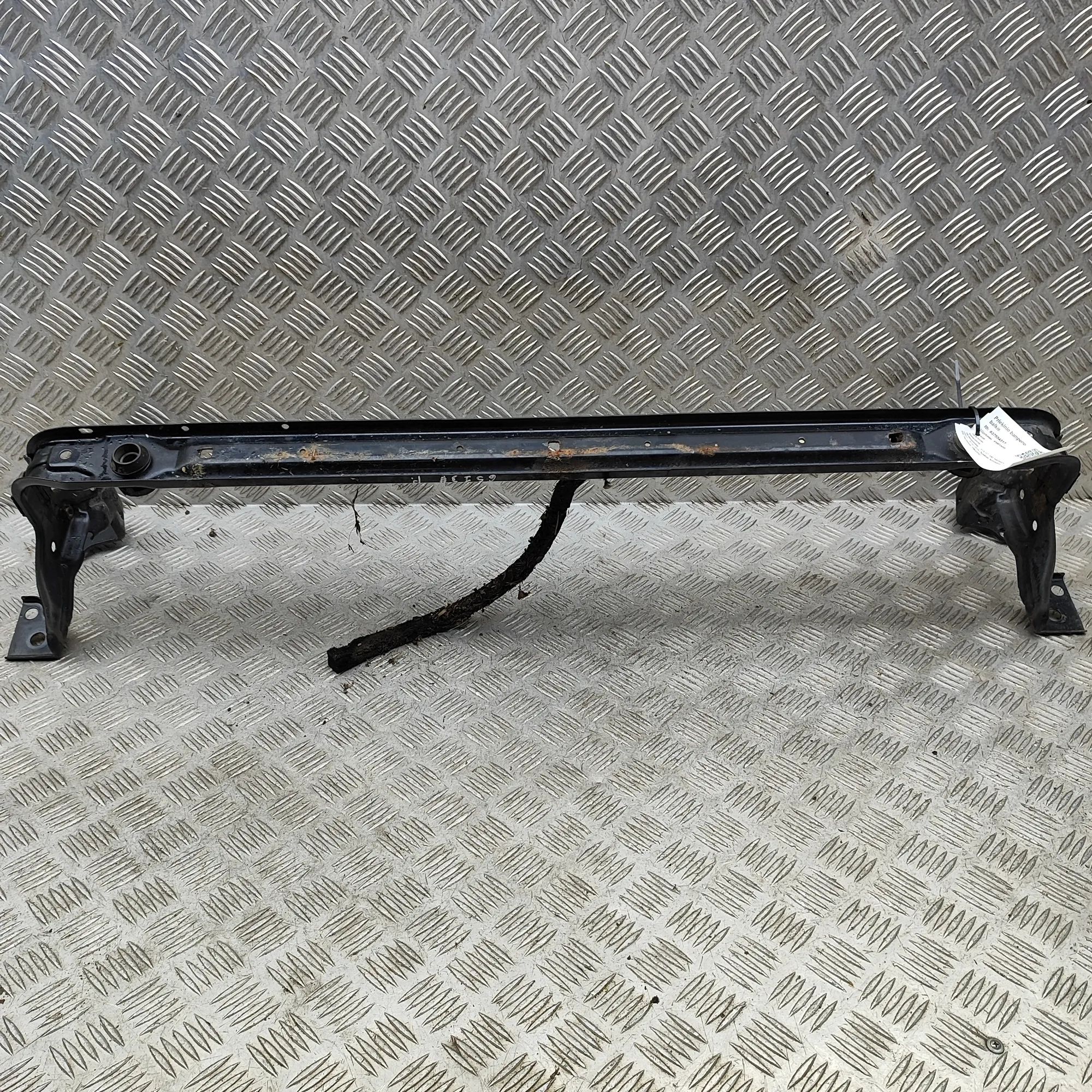 Volvo V40 Front Reinforcement Crash Bar Front Reinforcement Crash Bar — VOLVO V40 (Hatc...