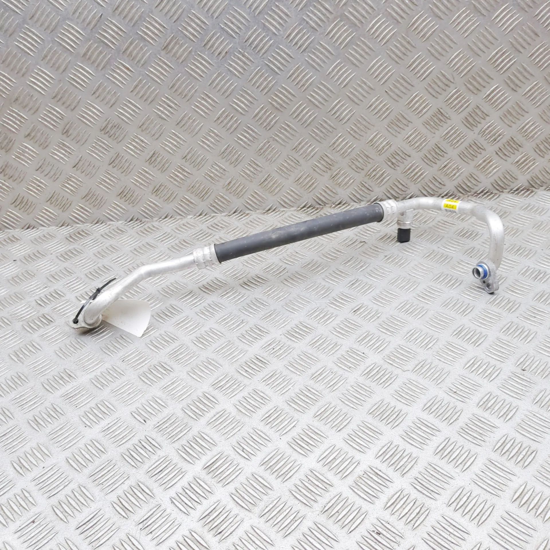 Kia EV6 A/C Air Con Hose Pipe A/C Air Con Hose Pipe — KIA EV6 (CV) (2021-...)...