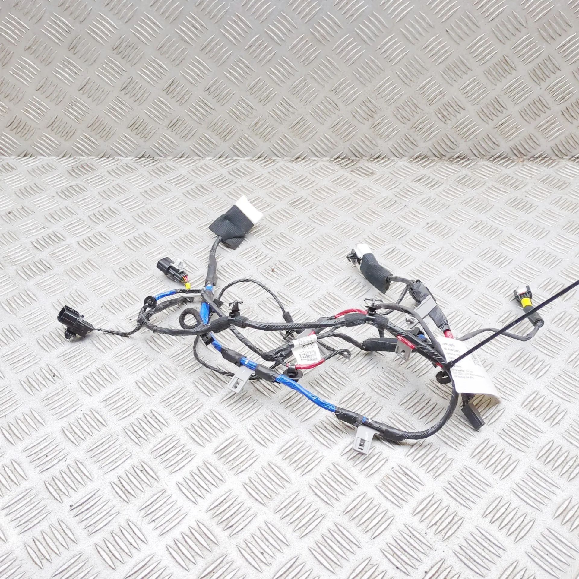 Kia EV6 Tailgate wiring harness Tailgate wiring harness — KIA EV6 (CV) (2021-.....