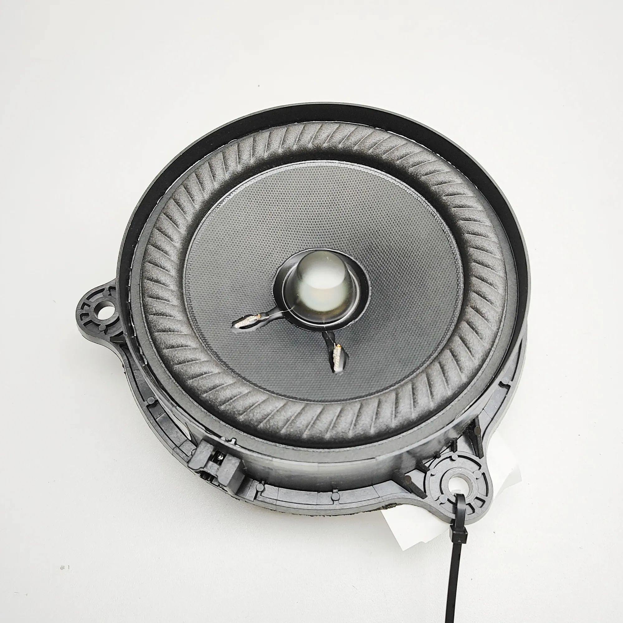 Nissan Ariya Front Right Door Speaker Front Right Door Speaker — NISSAN ARIYA (FE0) (...