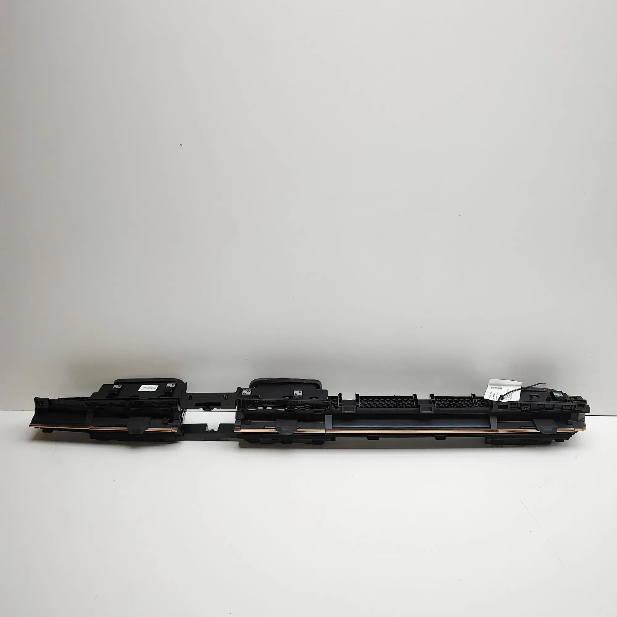 Nissan Ariya Dashboard Air Vents Dashboard Air Vents — NISSAN ARIYA (FE0) (2020-...