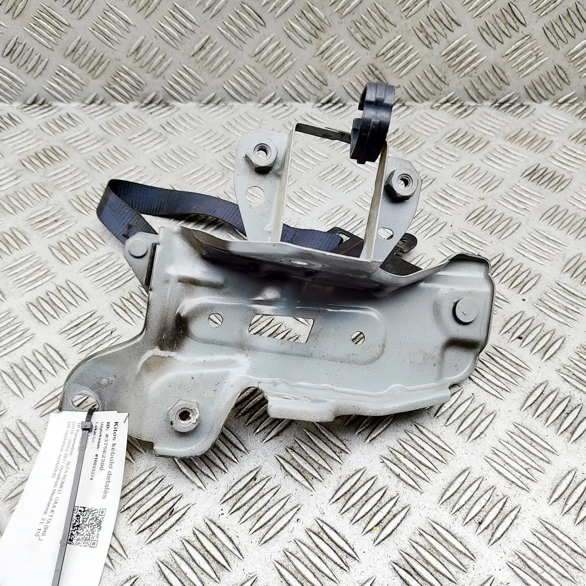 Alfa-Romeo Giulietta (940) Battery Holder Battery Holder — ALFA ROMEO GIULIETTA (940_) (2...
