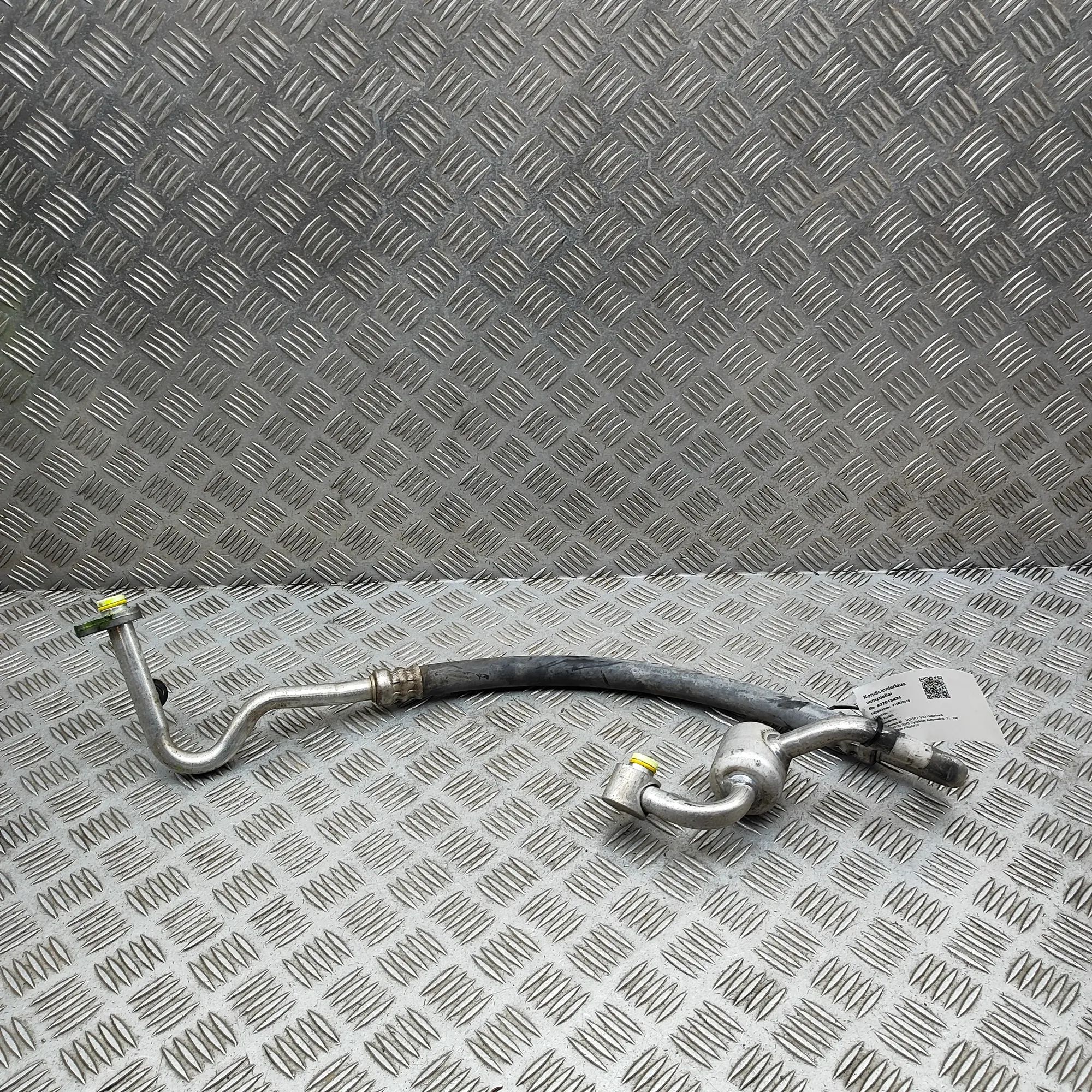 Volvo V40 A/C Air Con Hose Pipe A/C Air Con Hose Pipe — VOLVO V40 (Hatchback) (...