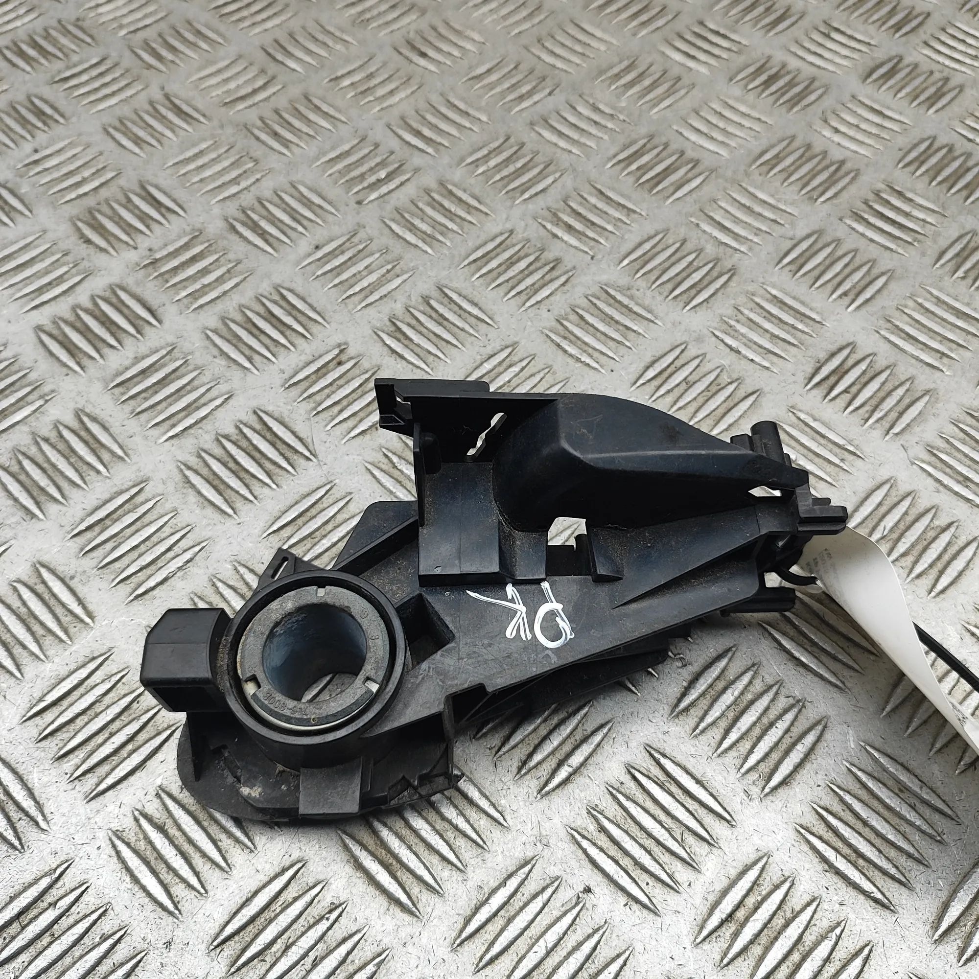 Jaguar XE Bracket Bracket — JAGUAR XE (X760) (2015-...)

Generati...