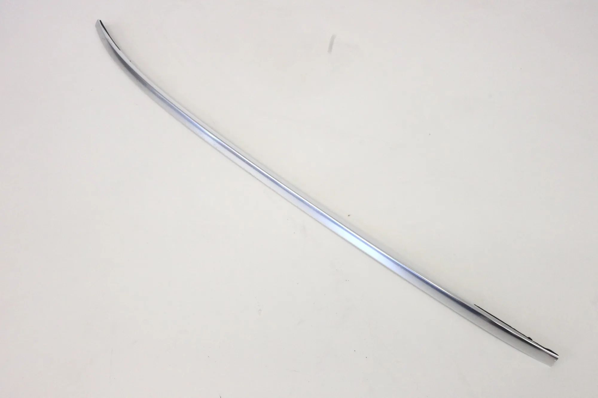 Volvo V60 Right Side Roof Rail Right Side Roof Rail — VOLVO V60 (2010-2018) — ...