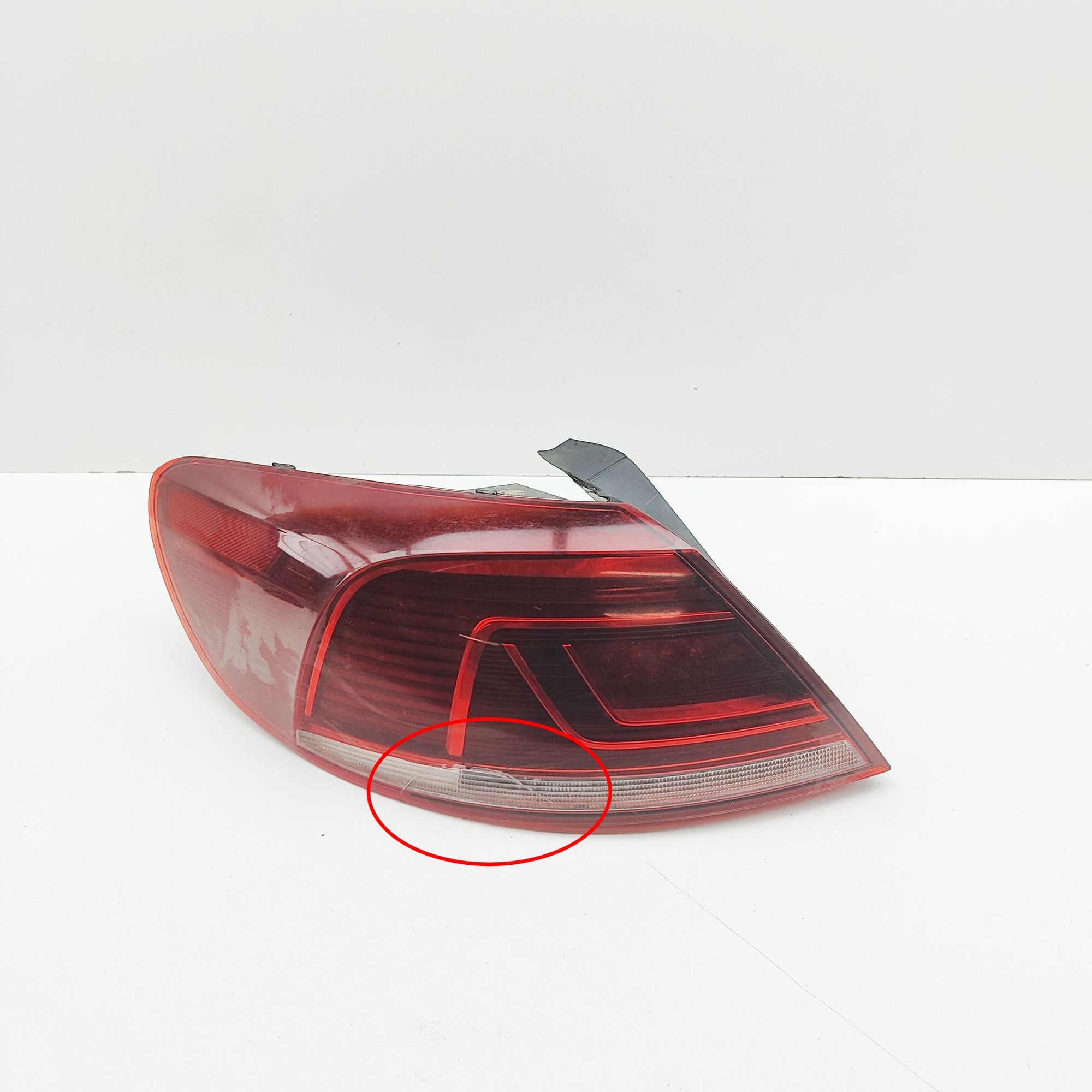 Volkswagen Passat CC / CC Rear Left Tail Light Rear Left Tail Light — VW CC (358) (2011-2016) ...