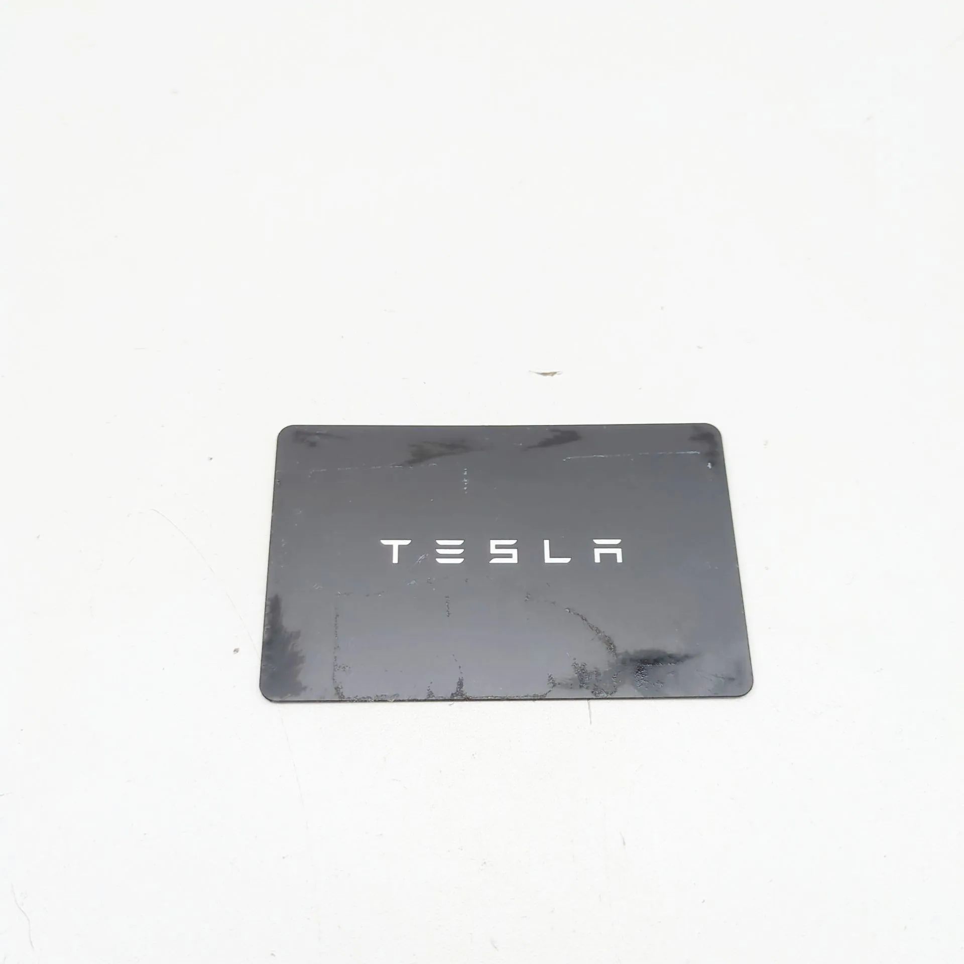 Tesla Model Y Ключ зажигания Ignition key — TESLA MODEL Y (2019-...) — 11042...