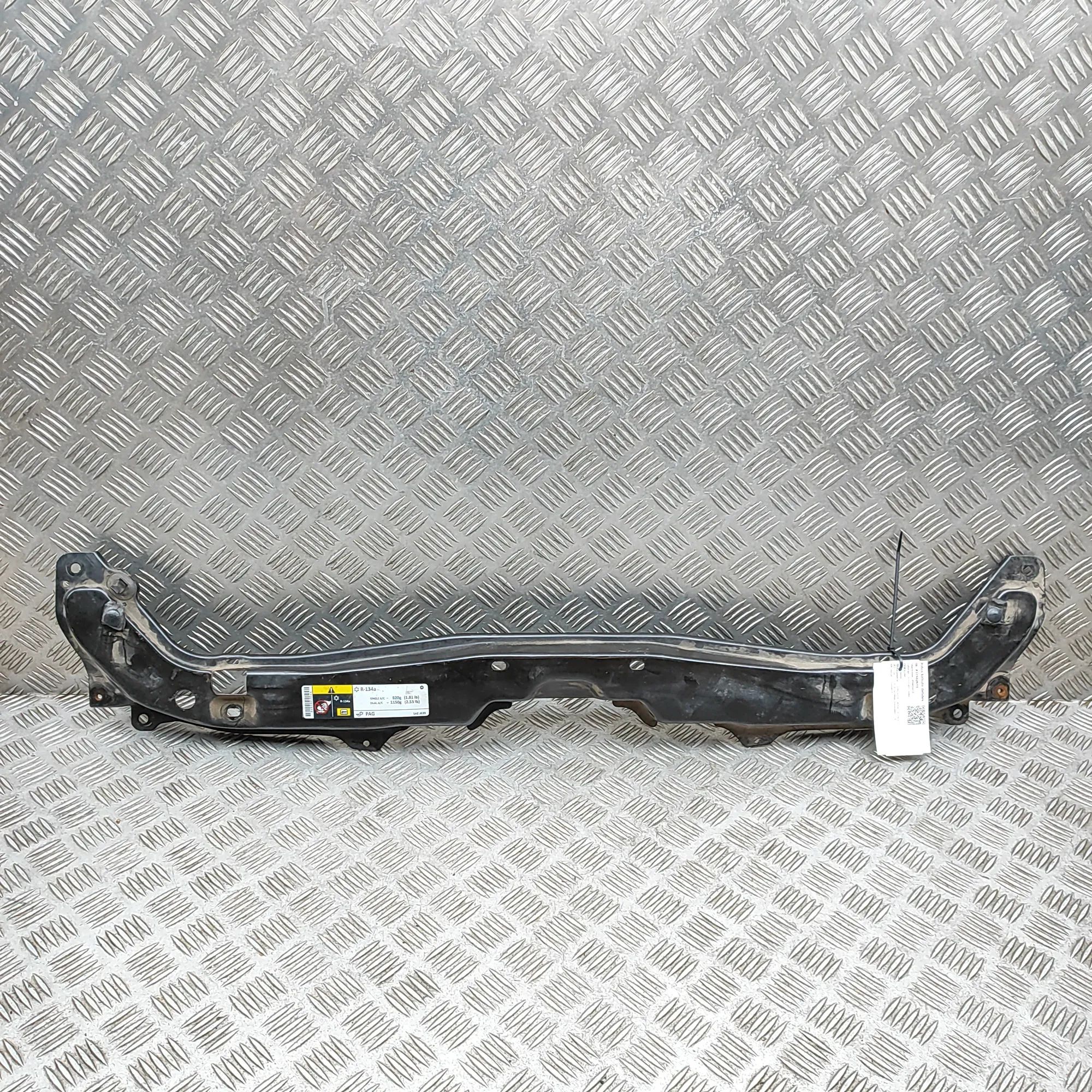 Chrysler Grand Voyager / Town & Country Slam Panel Frame Upper Part Slam Panel Frame Upper Part — CHRYSLER GRAND (V...