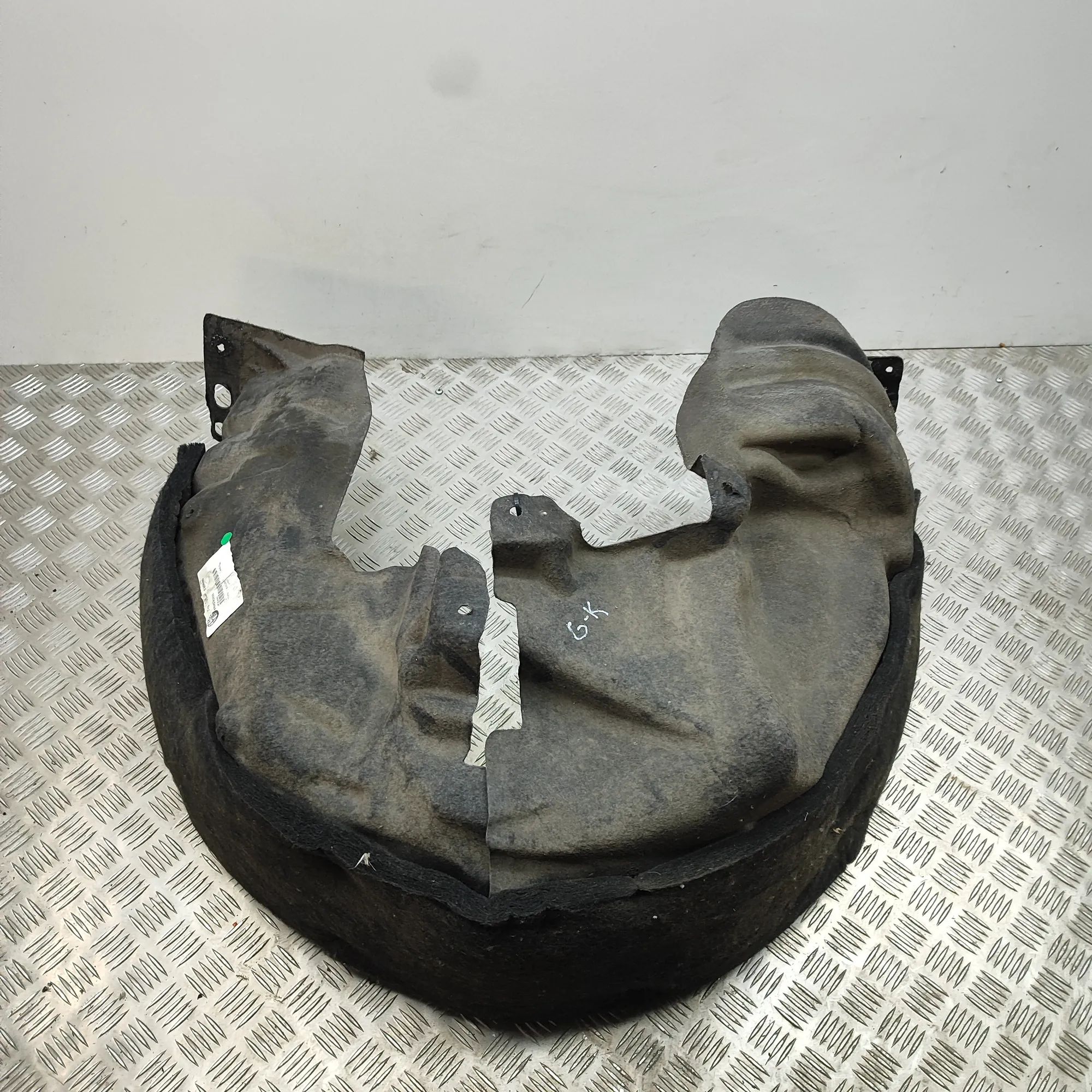Alfa-Romeo Stelvio Rear Left Arch Liner Rear Left Arch Liner — ALFA ROMEO STELVIO (949_...