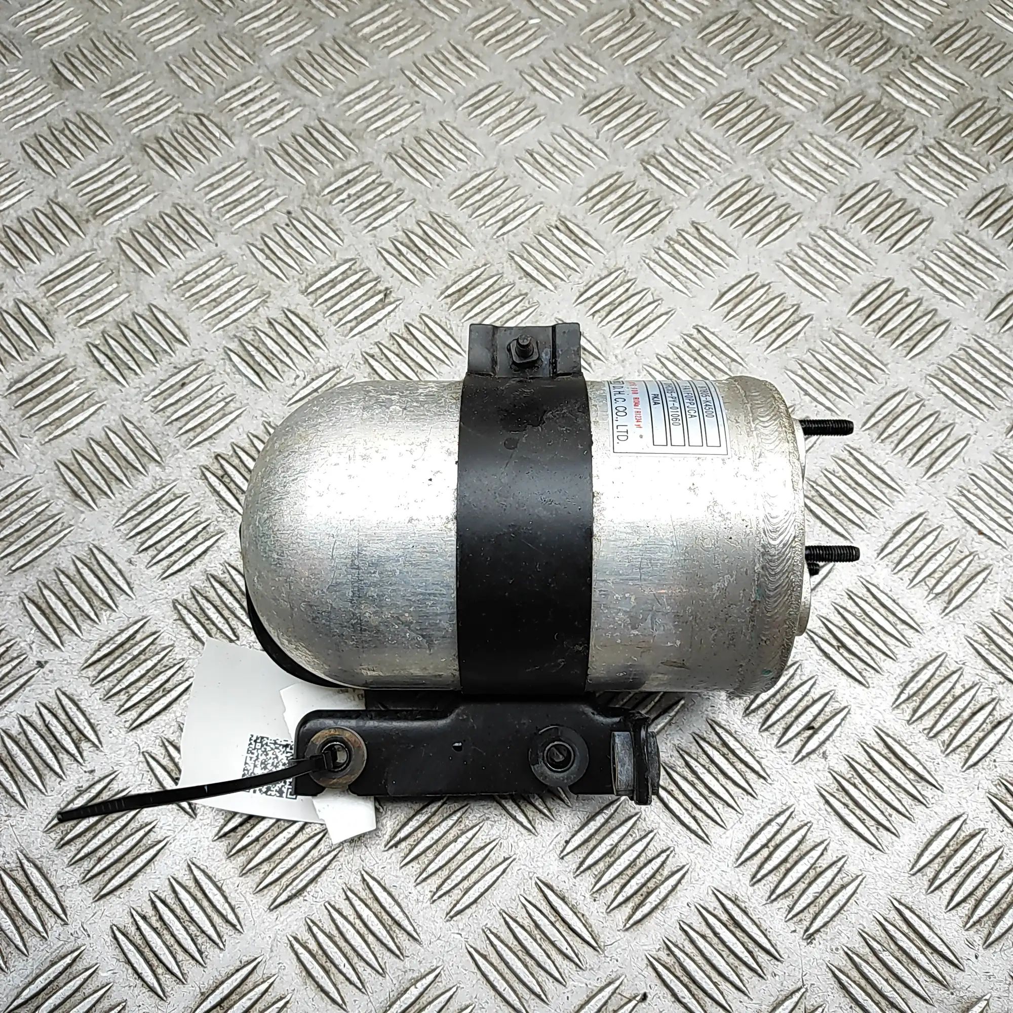Kia Niro Air-conditioning receiver-drier Air-conditioning receiver-drier — KIA NIRO (201...