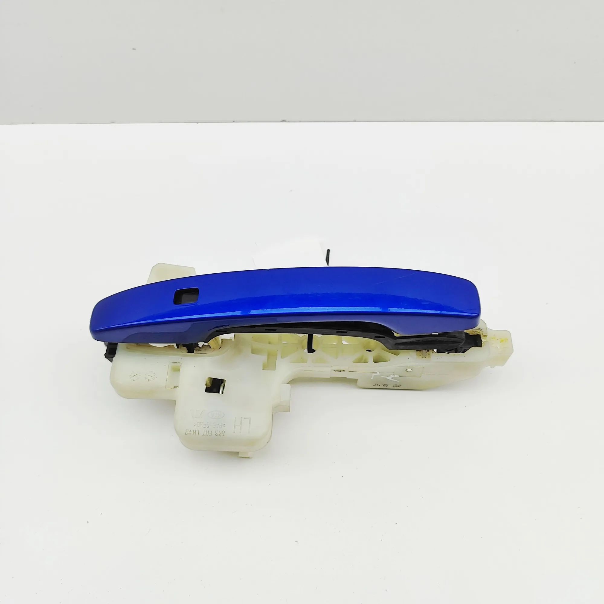 Kia Soul Exterior door handle — front left Exterior door handle — front left — KIA SOUL (I...