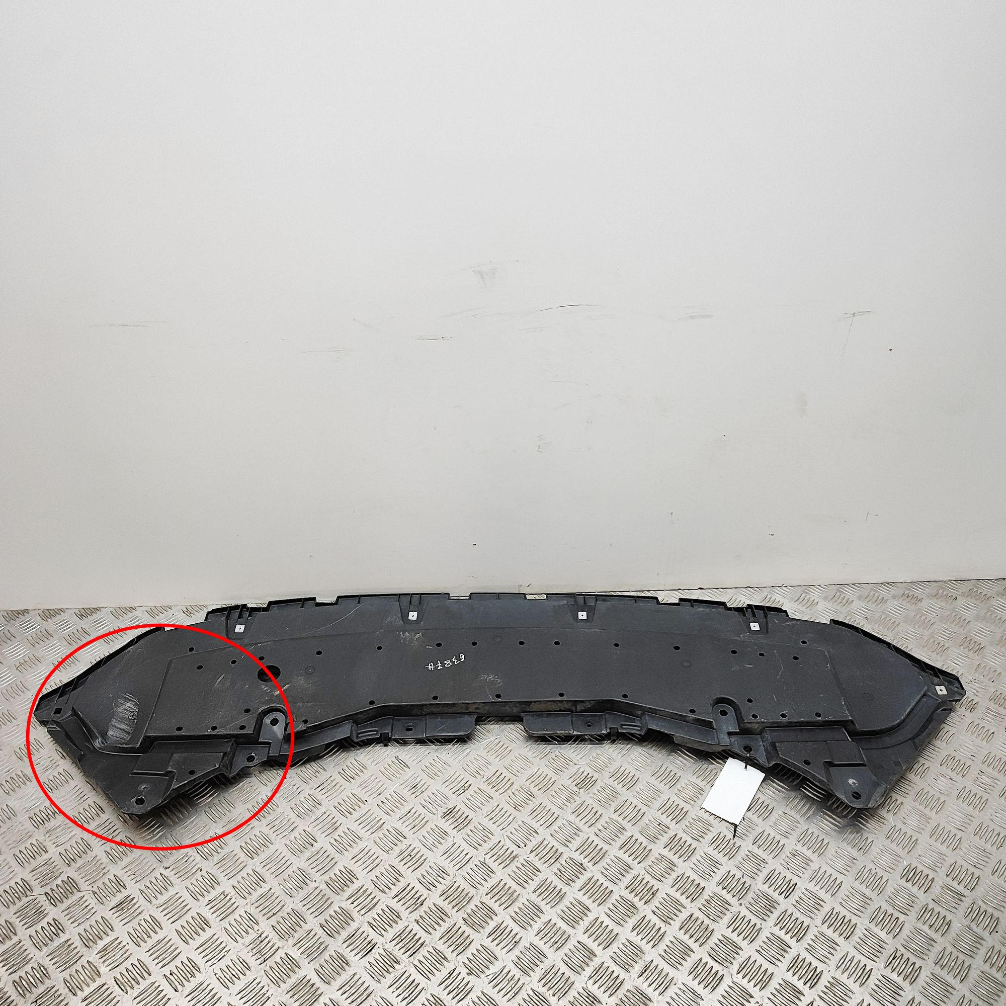 Lexus RX Front Bumper Underbody Cover Front Bumper Underbody Cover — LEXUS RX (_L2_) ...