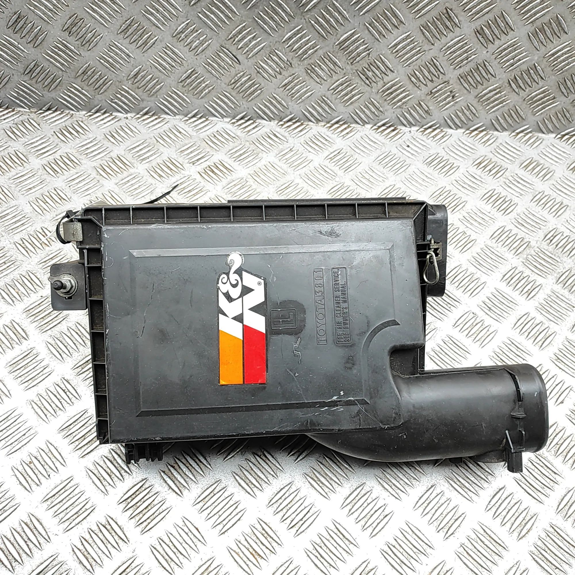 Lexus LS Õhufiltri korpus (2.5) Air Filter Box — LEXUS LS (_F4_) (2006-...) — 1...