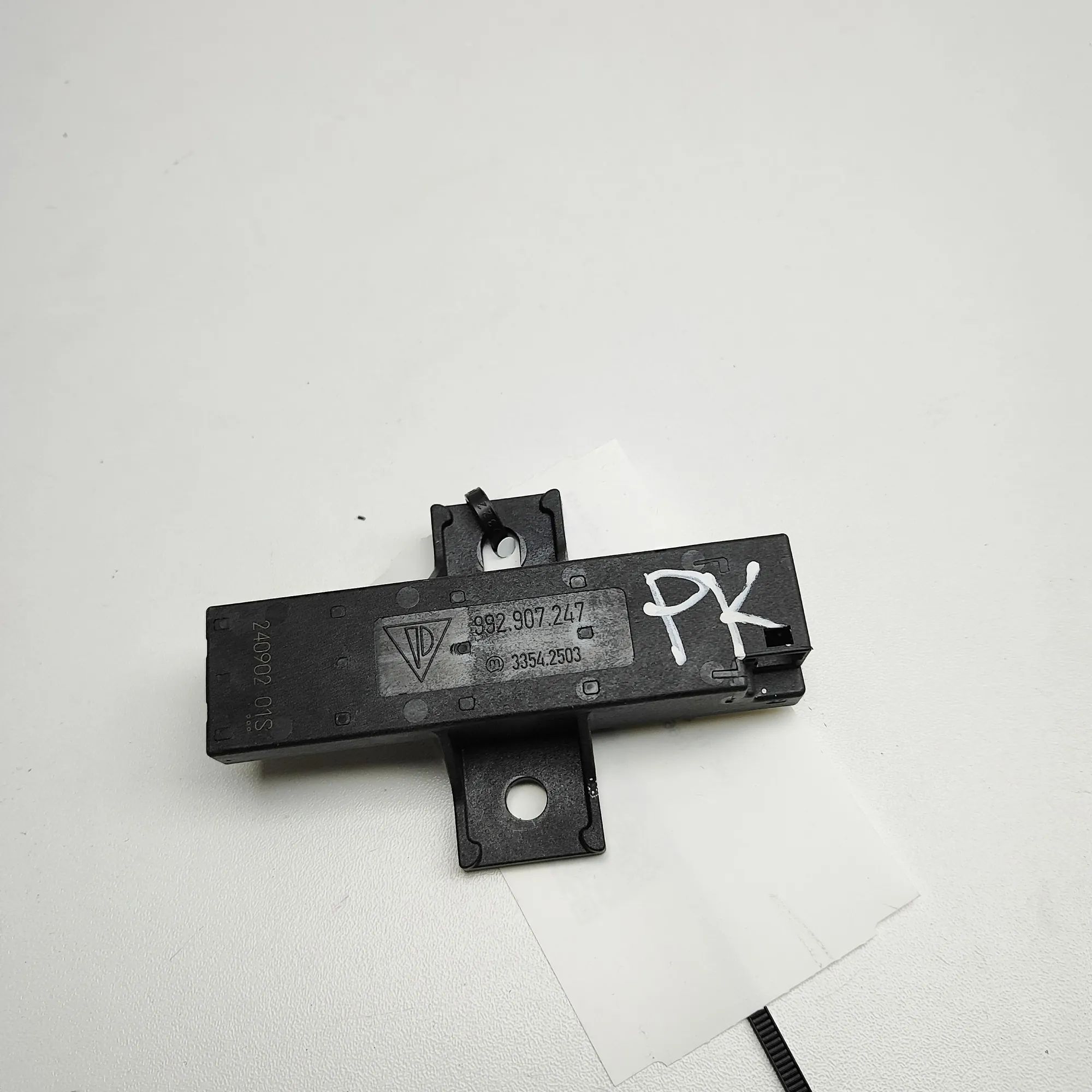 Porsche 911 (992) Keyless entry antenna Keyless entry antenna — PORSCHE 911 (992) (2019...