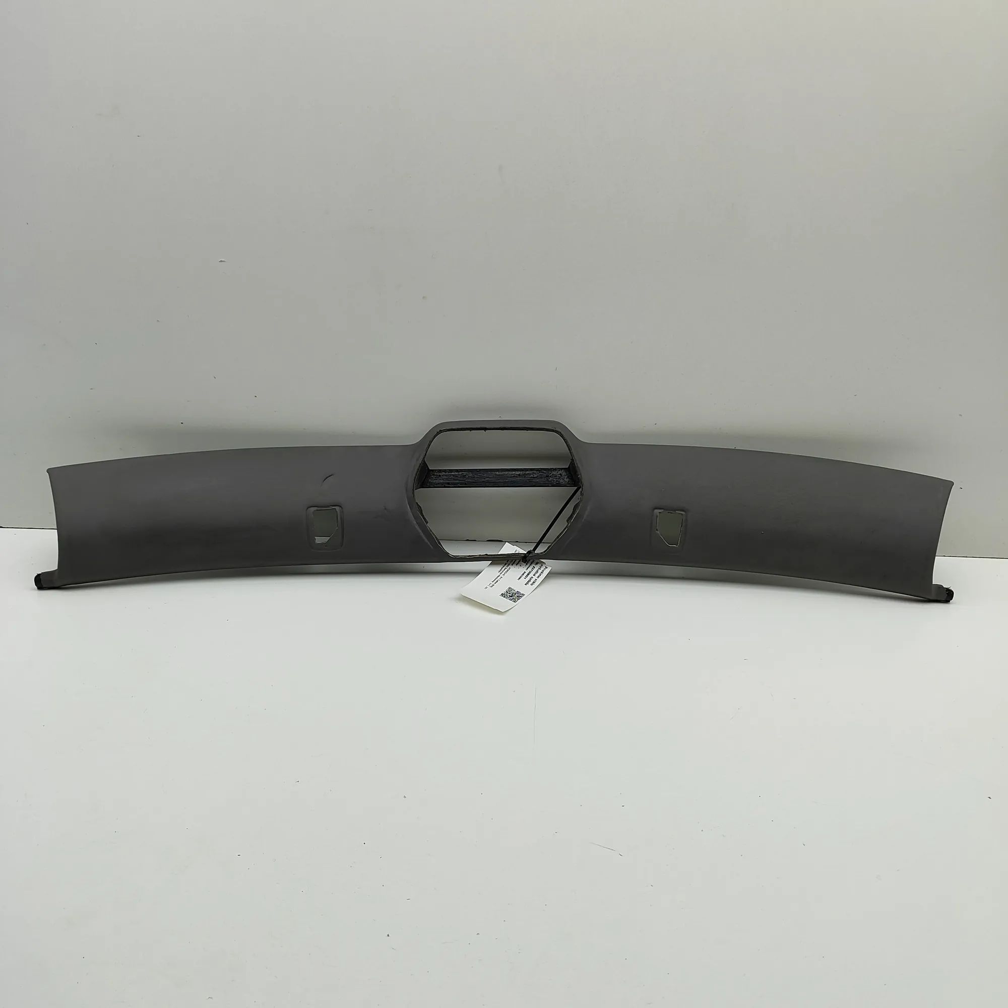 Porsche 911 (996) Windshield Top Trim Windshield Top Trim — PORSCHE 911 (Cabrio 996) ...