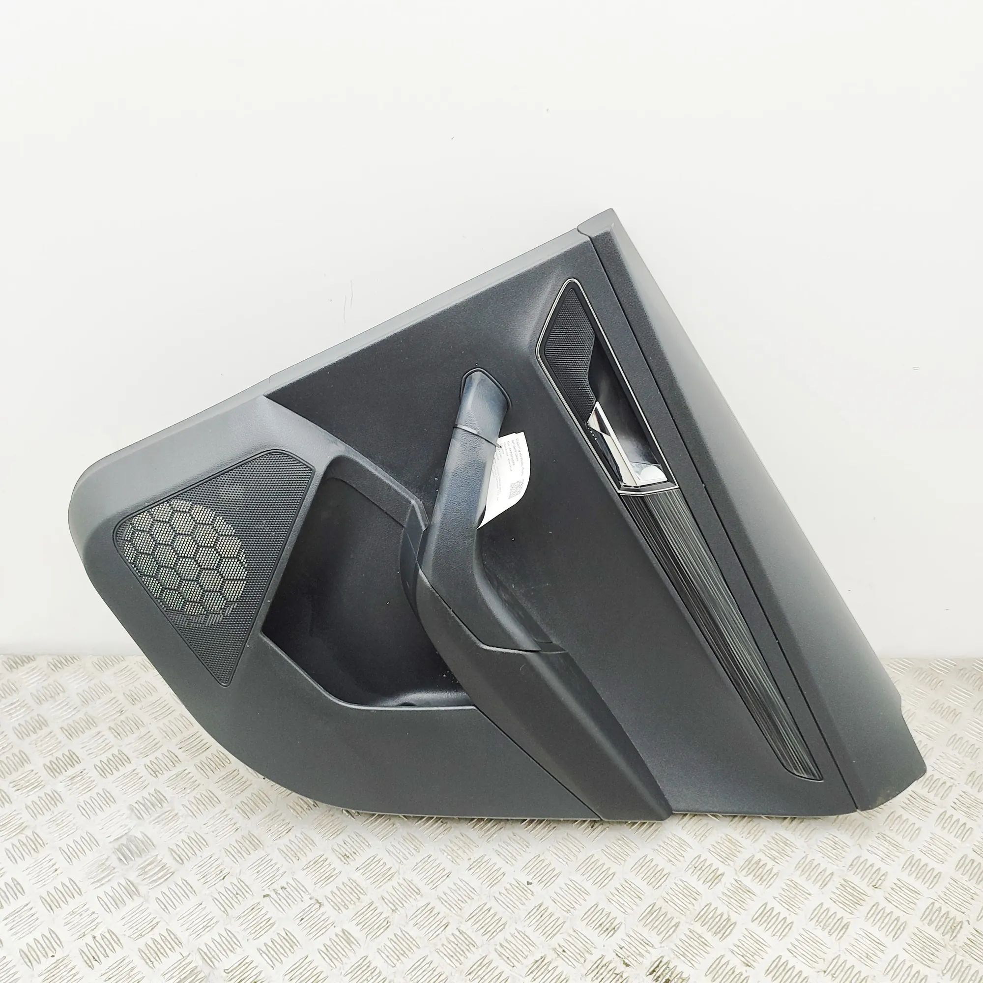 Skoda Karoq Rear Right Door Panel Rear Right Door Panel — SKODA KAROQ (NU7) (2017...