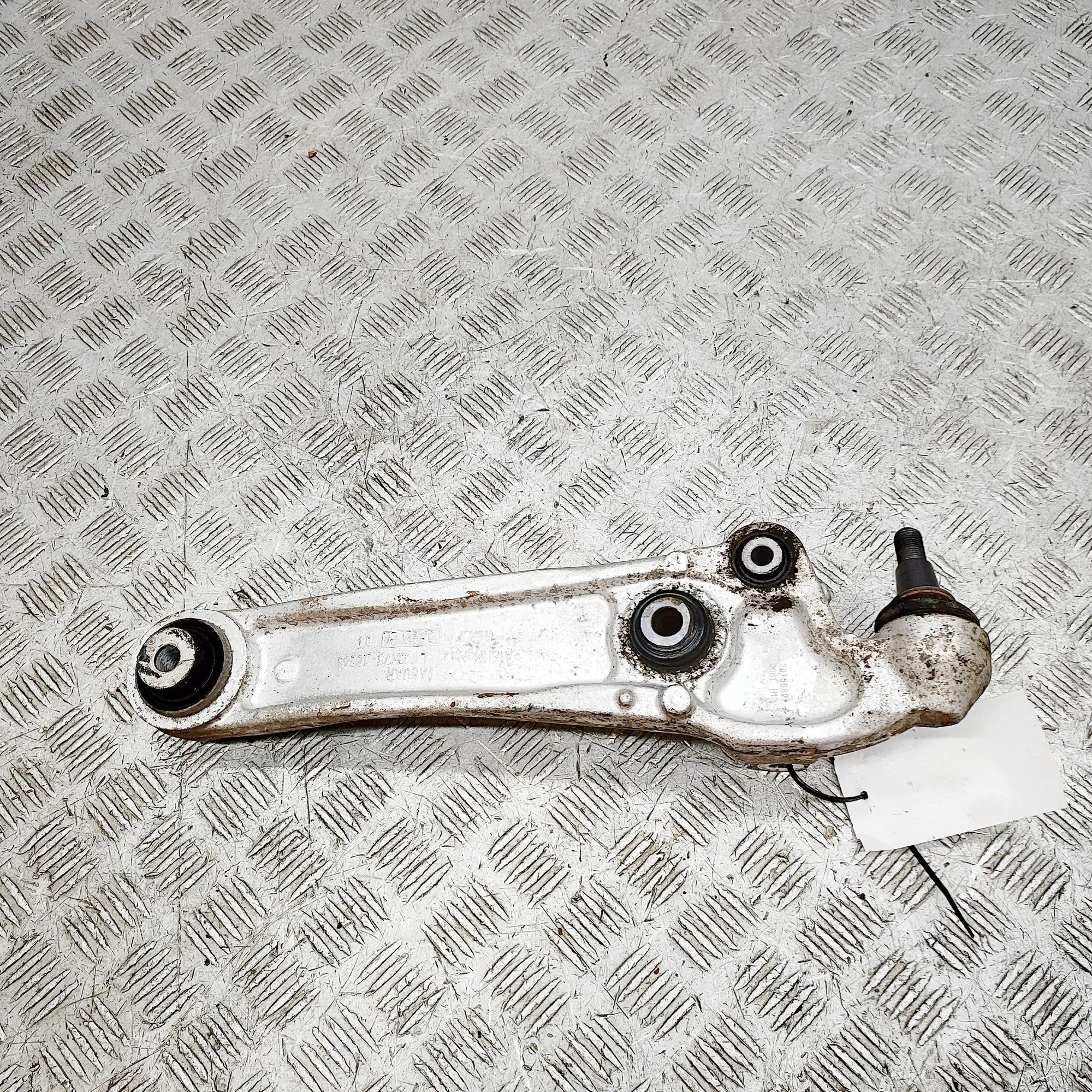 Jaguar XE Front Left Straight Control Arm Front Left Straight Control Arm — JAGUAR XE (X7...