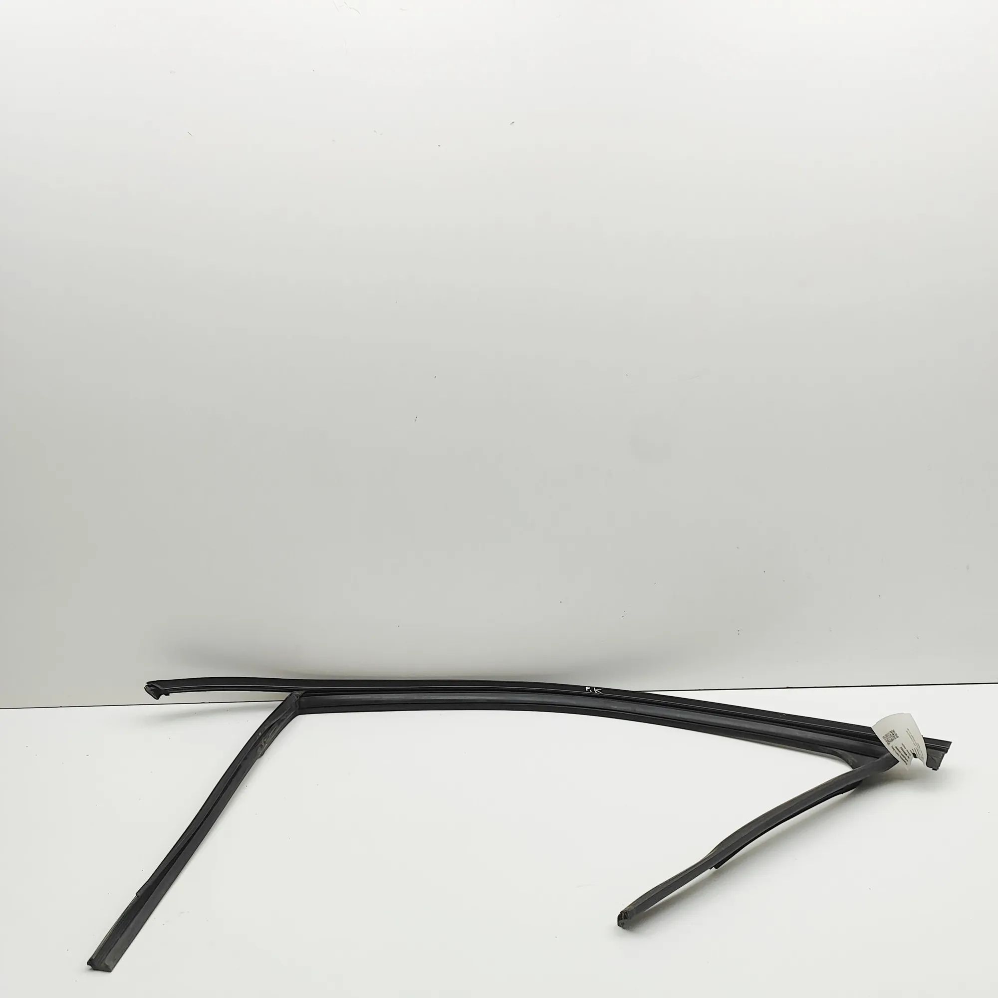 Audi Q3 (F3) Upper door trim strip — front left Upper door trim strip — front left — AUDI Q3 (S...