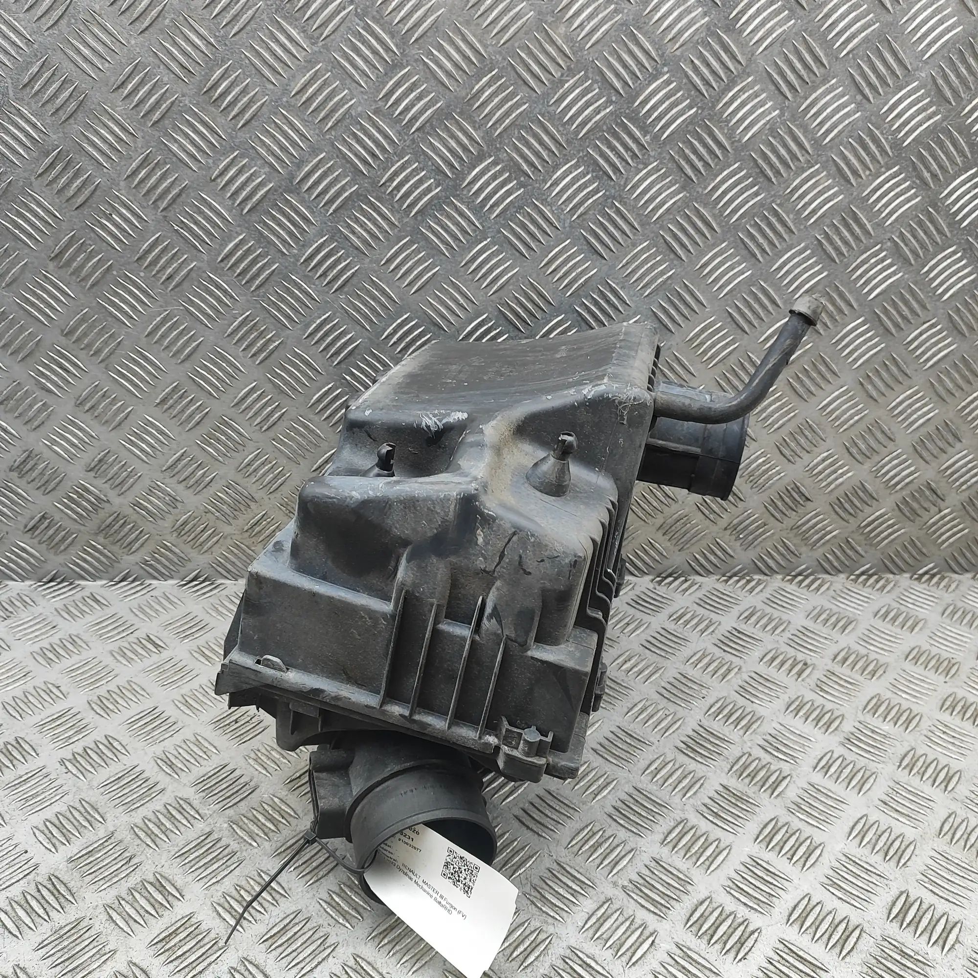 Renault Master Ilmanpuhdistin  Air Filter Box — RENAULT MASTER (III Van FV) (2...