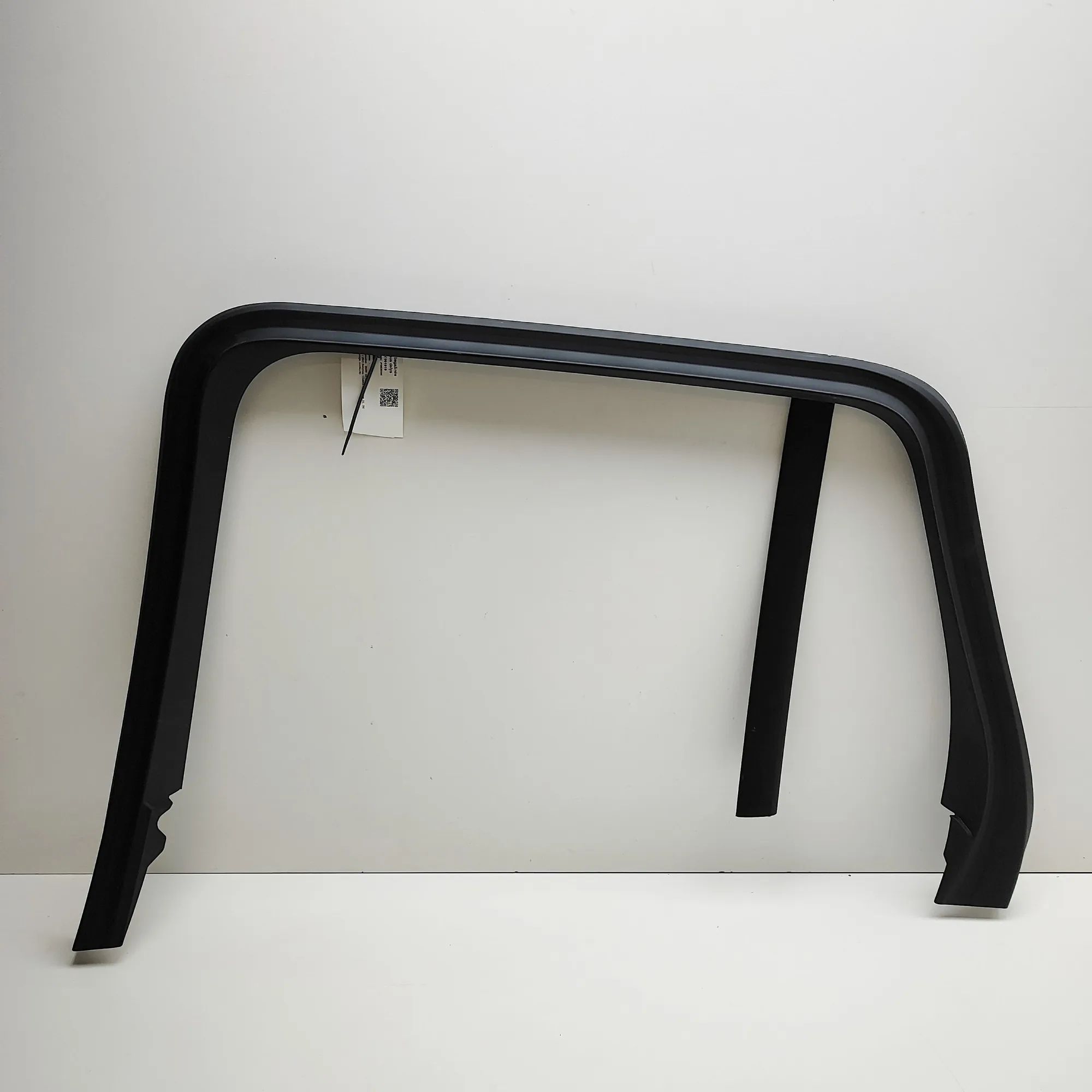 BMW X5 (G05) Upper door trim strip — rear right Upper door trim strip — rear right — BMW X5 (G0...