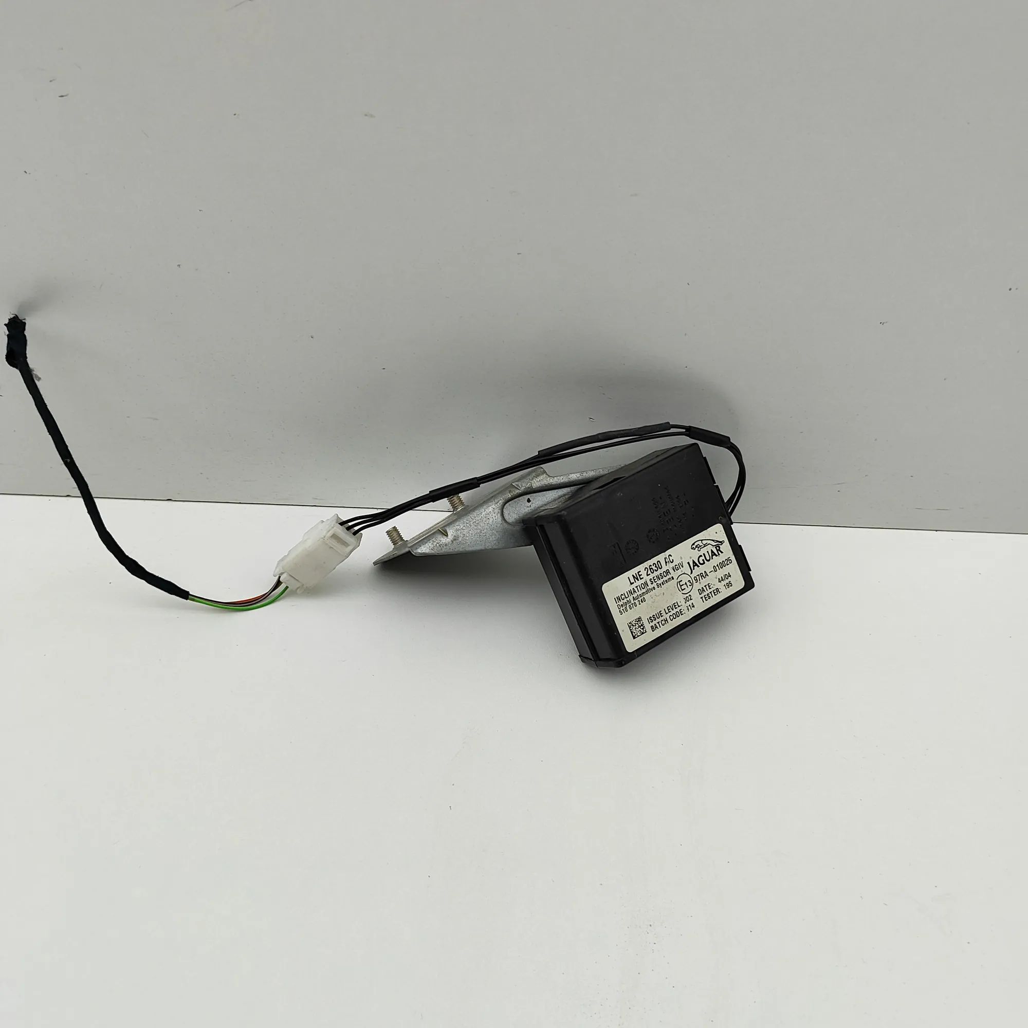 Jaguar XK Alarm control unit Alarm control unit — JAGUAR XK (8 Coupe X100) (...