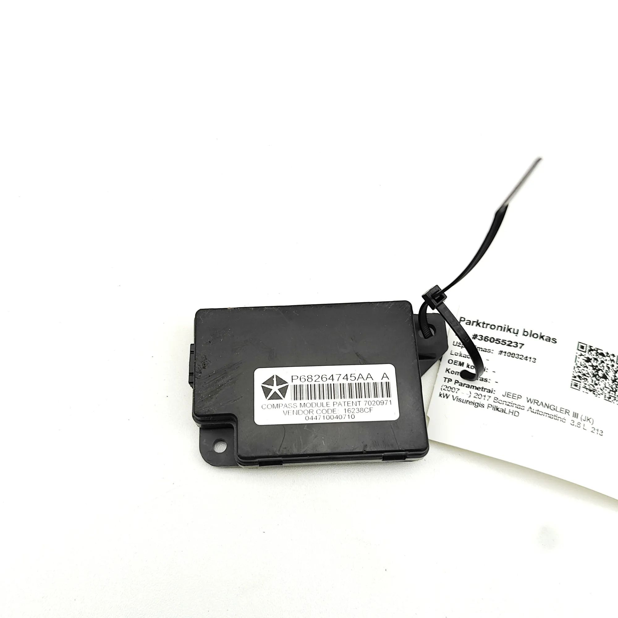 Jeep Wrangler (JK) Navigation Control Unit Navigation Control Unit — JEEP WRANGLER (III JK...