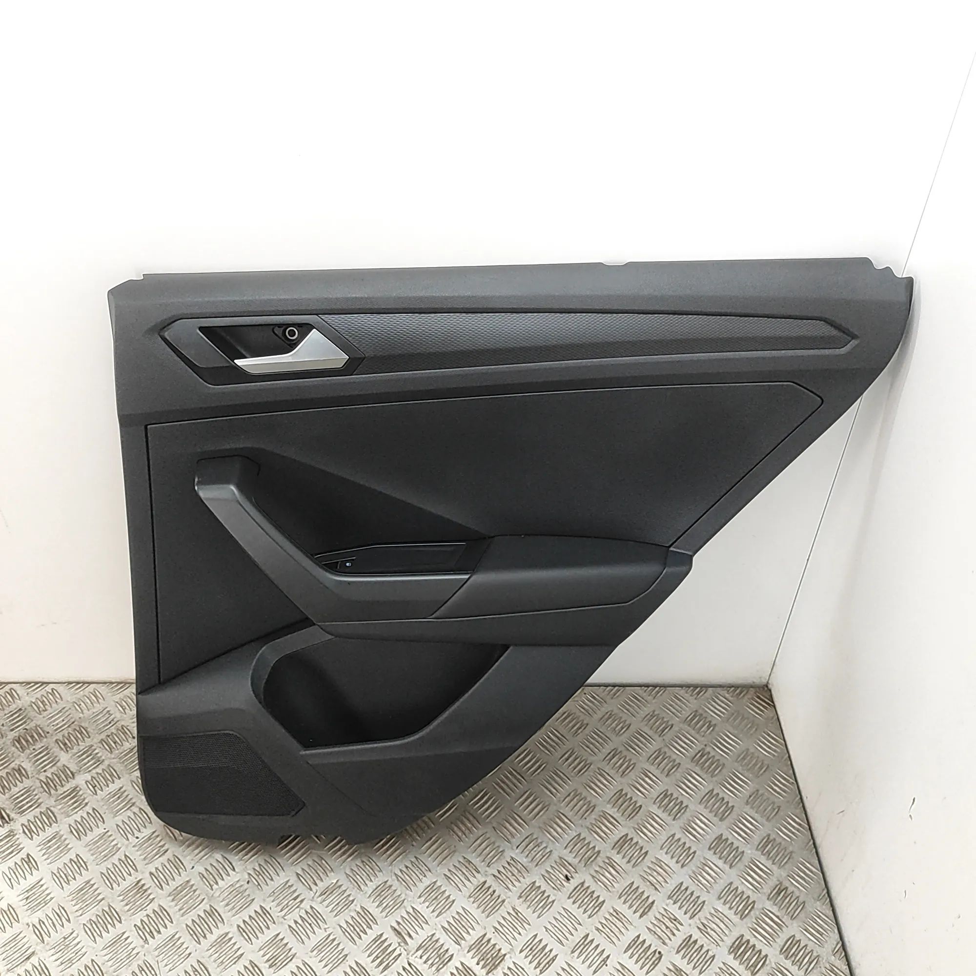 Volkswagen T-Roc Rear Right Door Panel Rear Right Door Panel — VW T-ROC (A11) (2017-.....