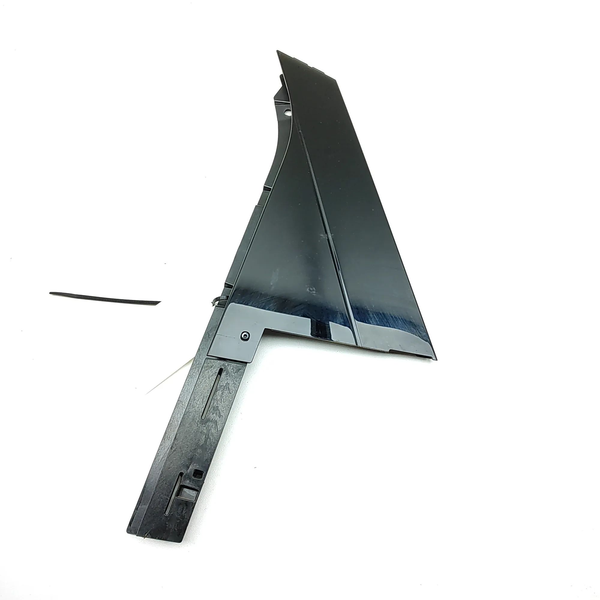 Porsche Cayenne Vertical door trim — rear — left Vertical door trim — rear — left — PORSCHE CAYE...