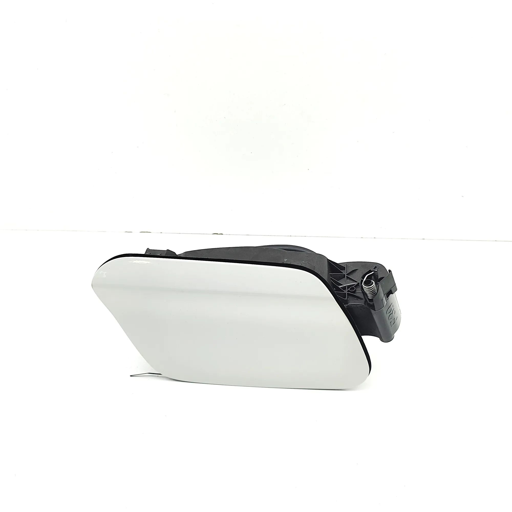 BMW X2 (F39) Fuel Tank Flap Cap Fuel Tank Flap Cap — BMW X2 (F39) (2018-...) — ...