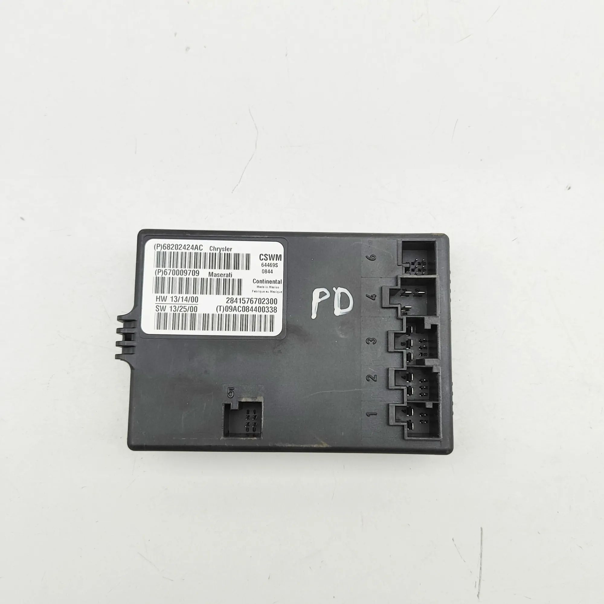 Maserati Ghibli Front Right Seat Control Unit Front Right Seat Control Unit — MASERATI GHIBLI...