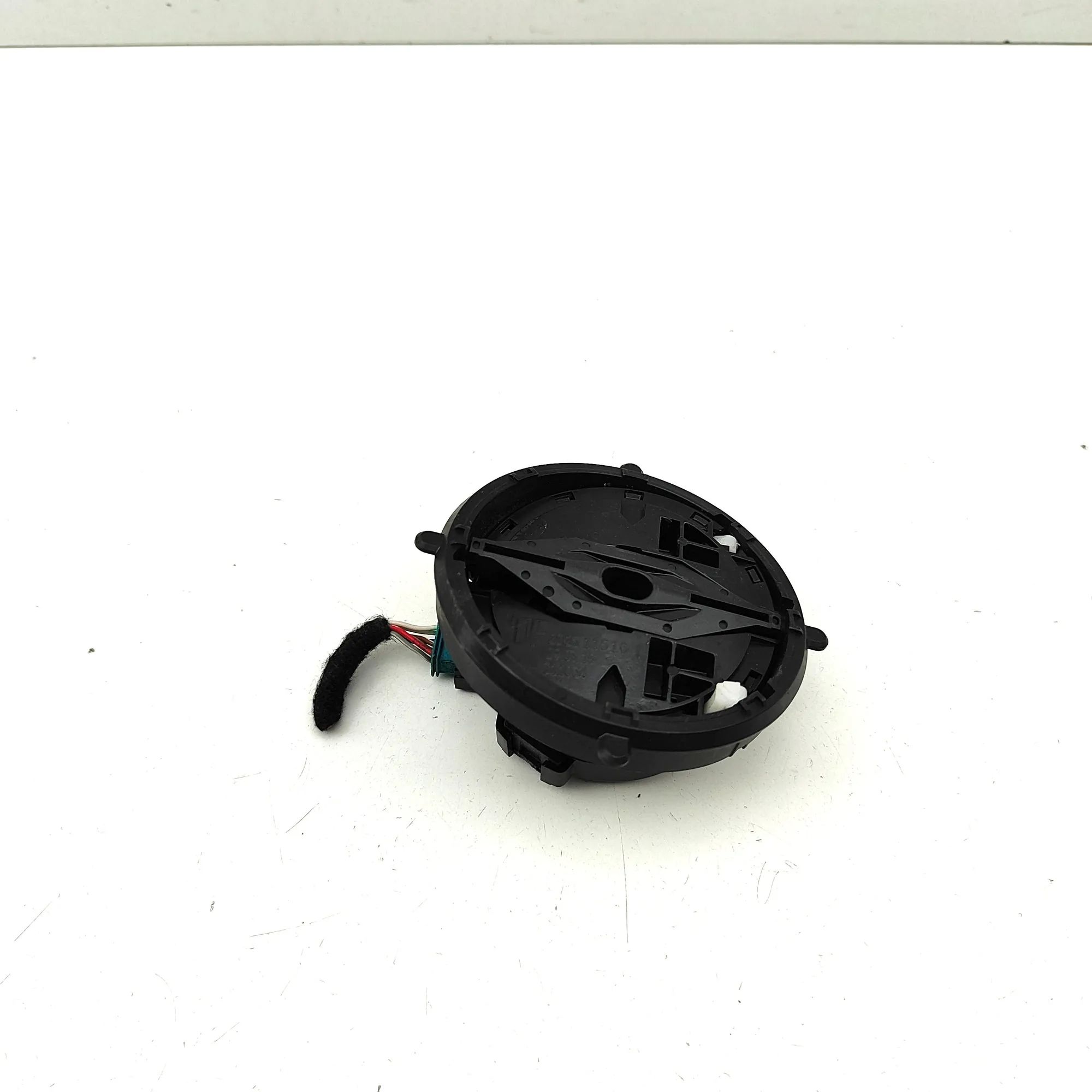 Porsche Cayenne Left Side Mirror Control Unit Left Side Mirror Control Unit — PORSCHE CAYENNE...